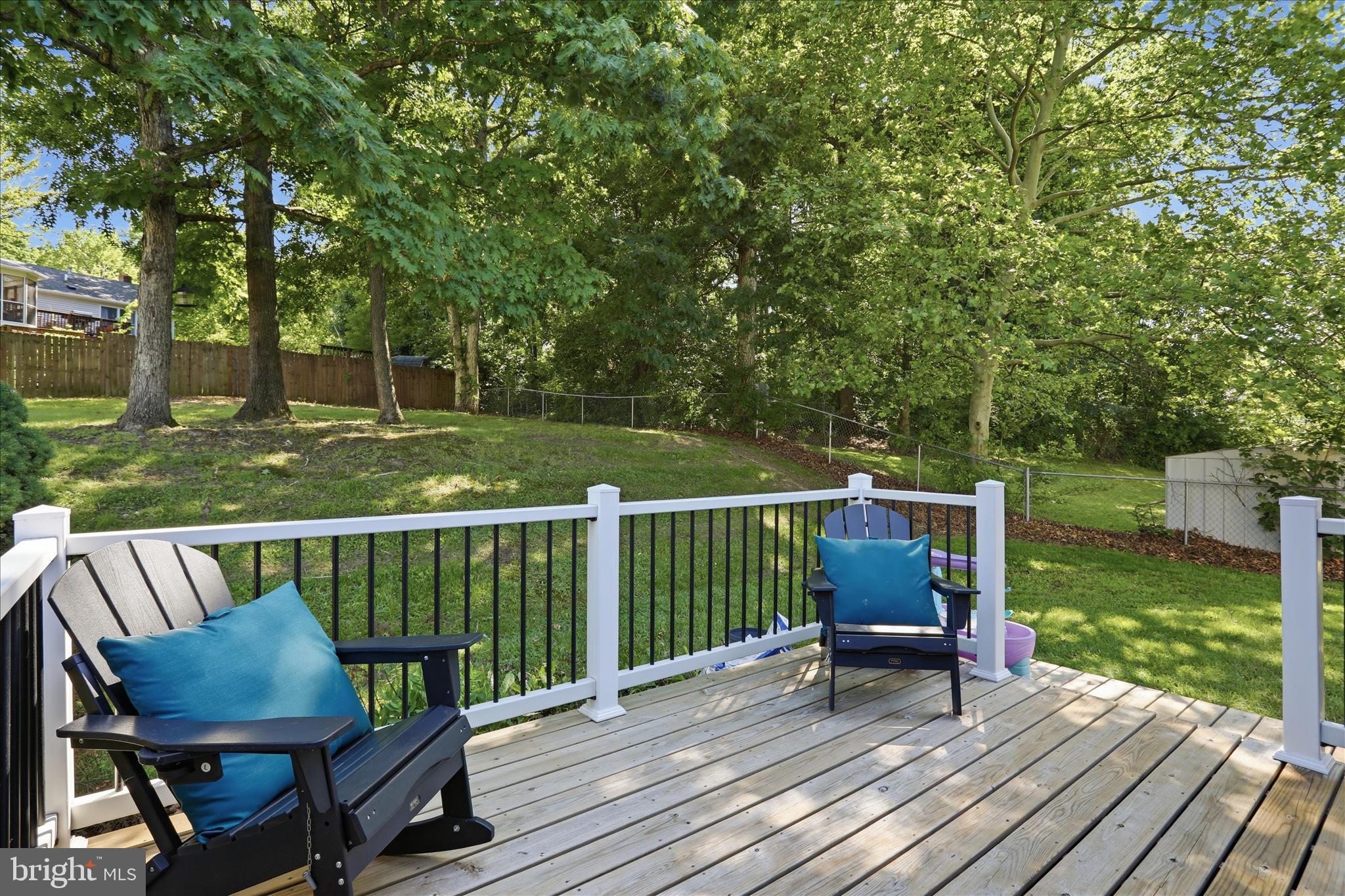 HENSEL STONE WOODS - Residential