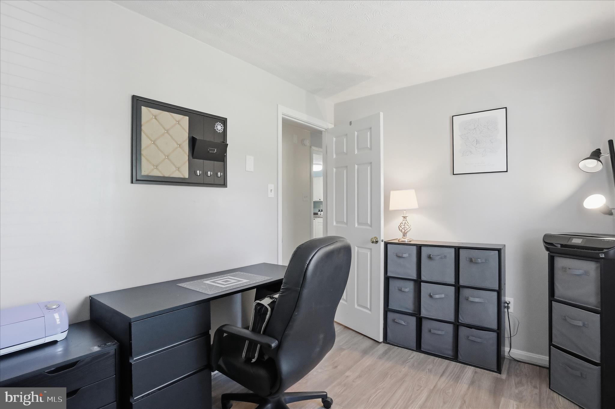 HENSEL STONE WOODS - Residential