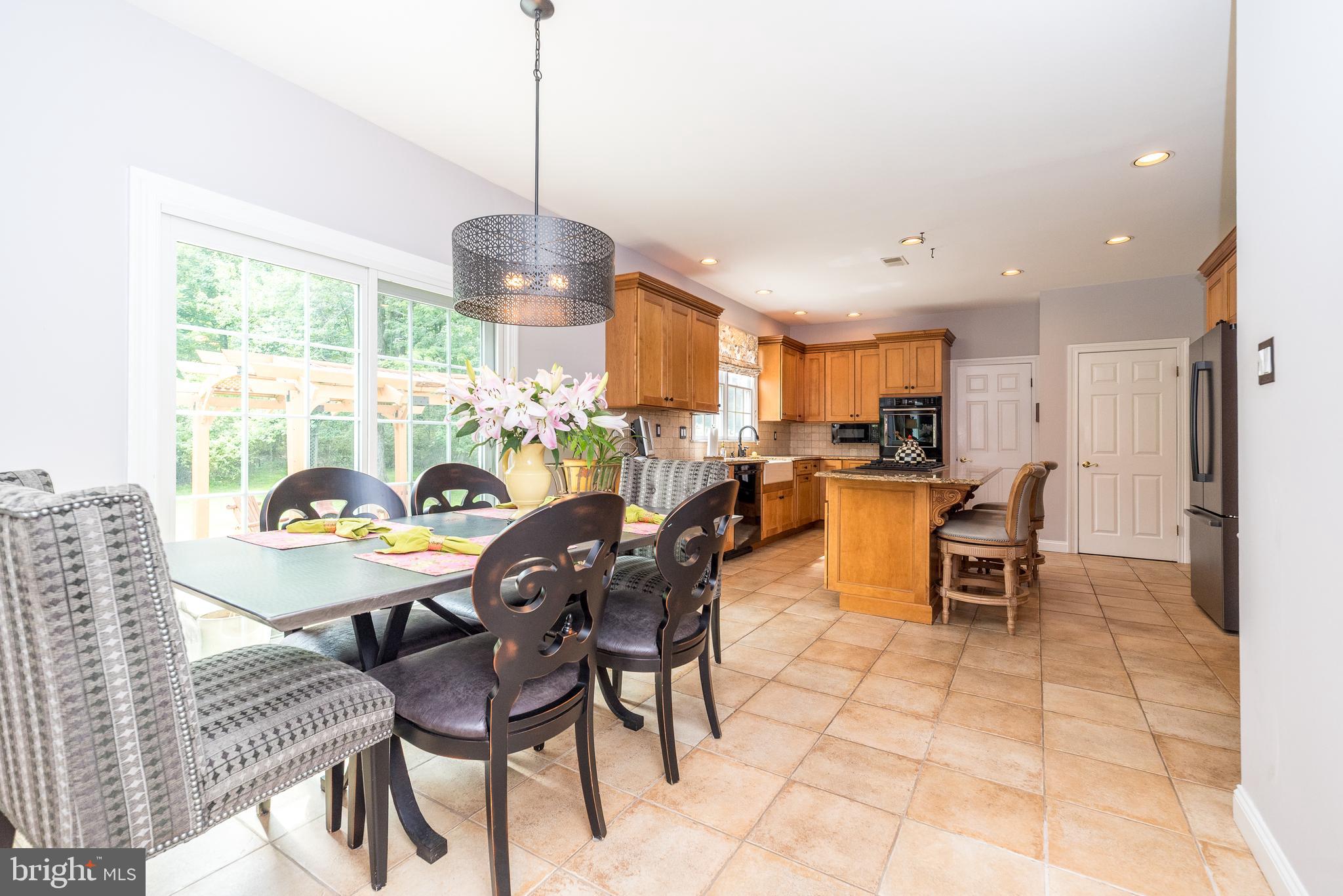 GWYNEDD KNOLL - Residential
