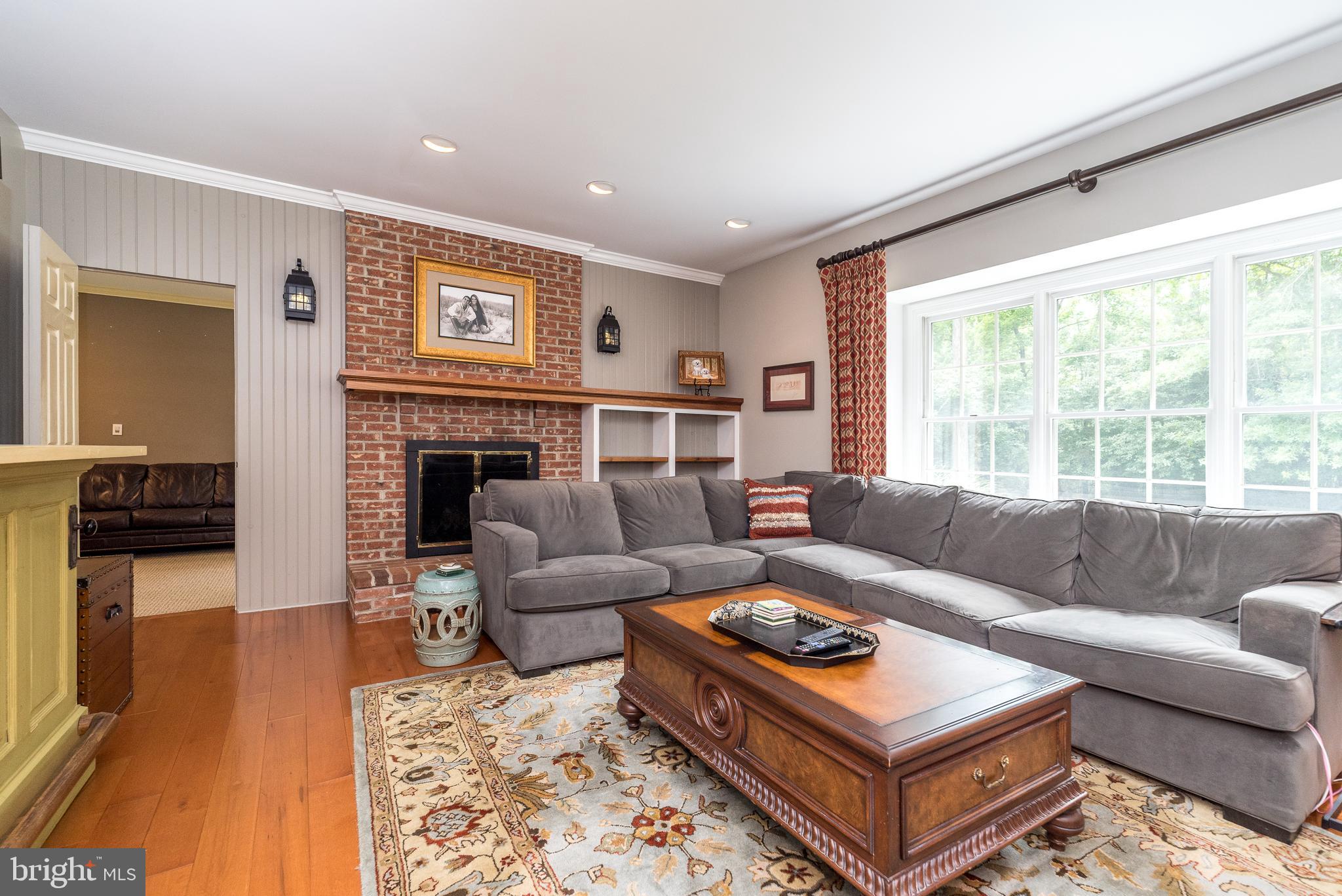 GWYNEDD KNOLL - Residential
