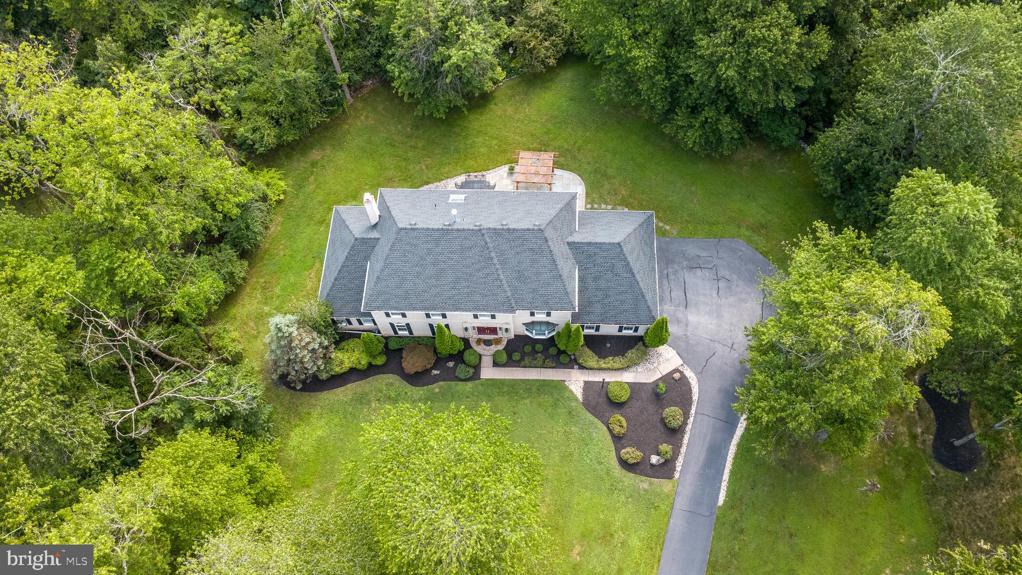 GWYNEDD KNOLL - Residential
