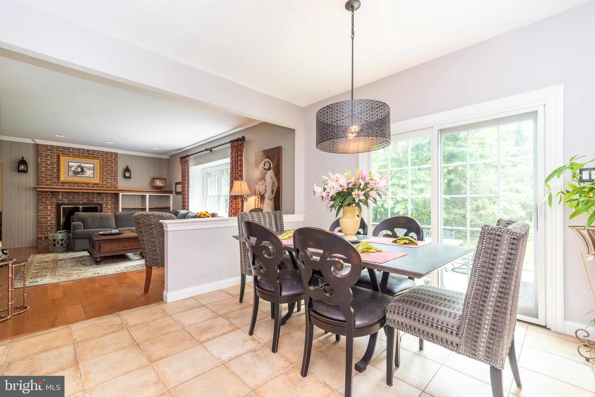 GWYNEDD KNOLL - Residential