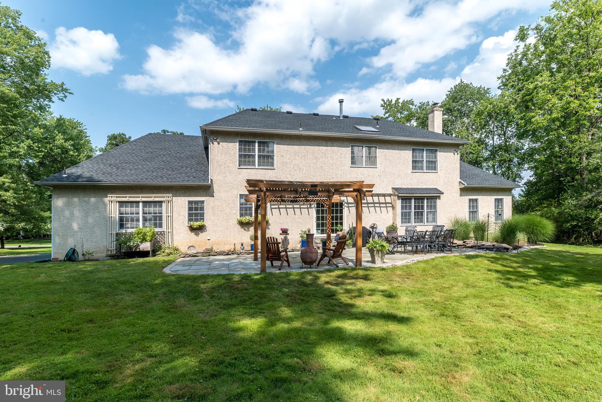 GWYNEDD KNOLL - Residential