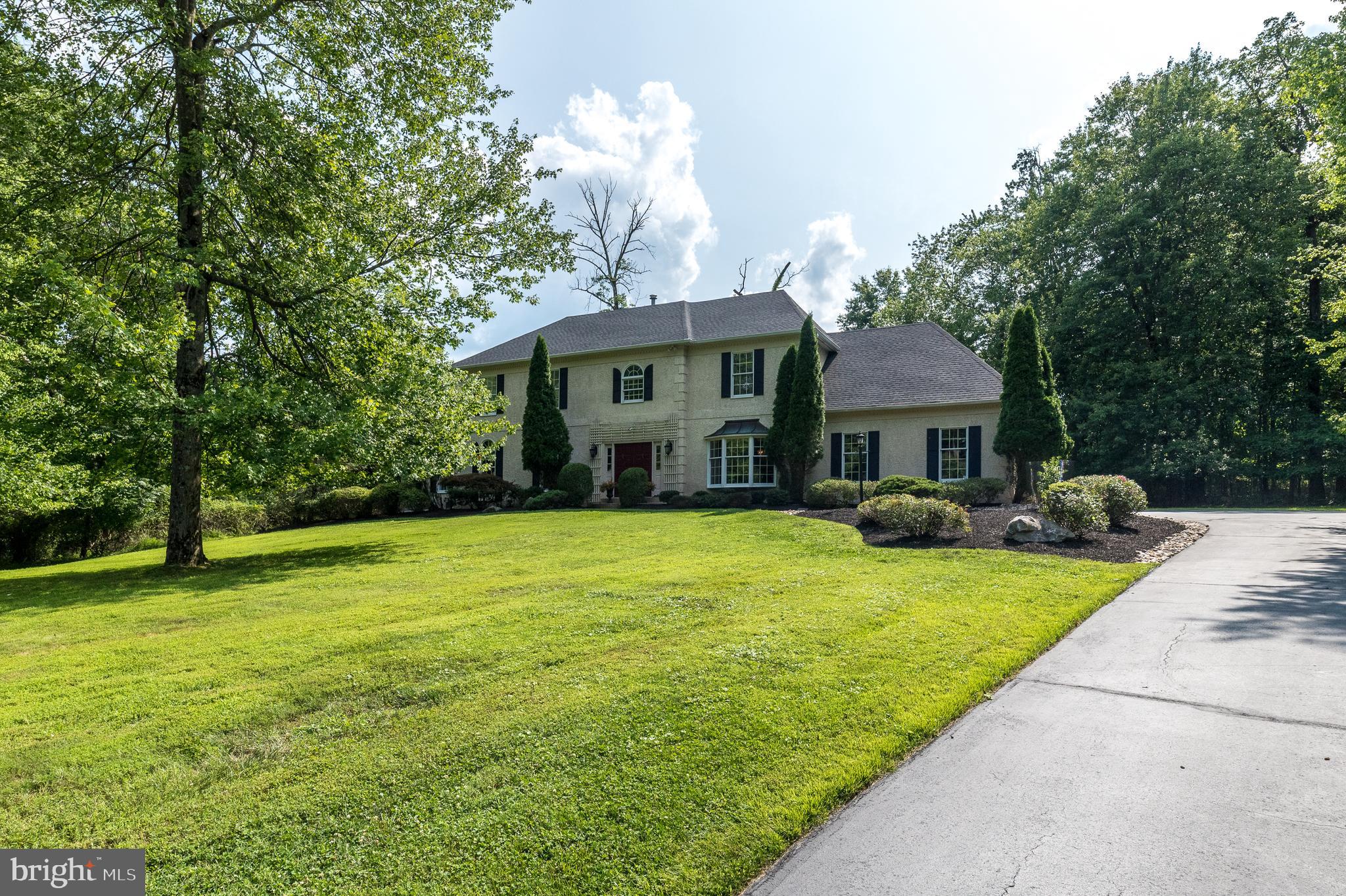 GWYNEDD KNOLL - Residential