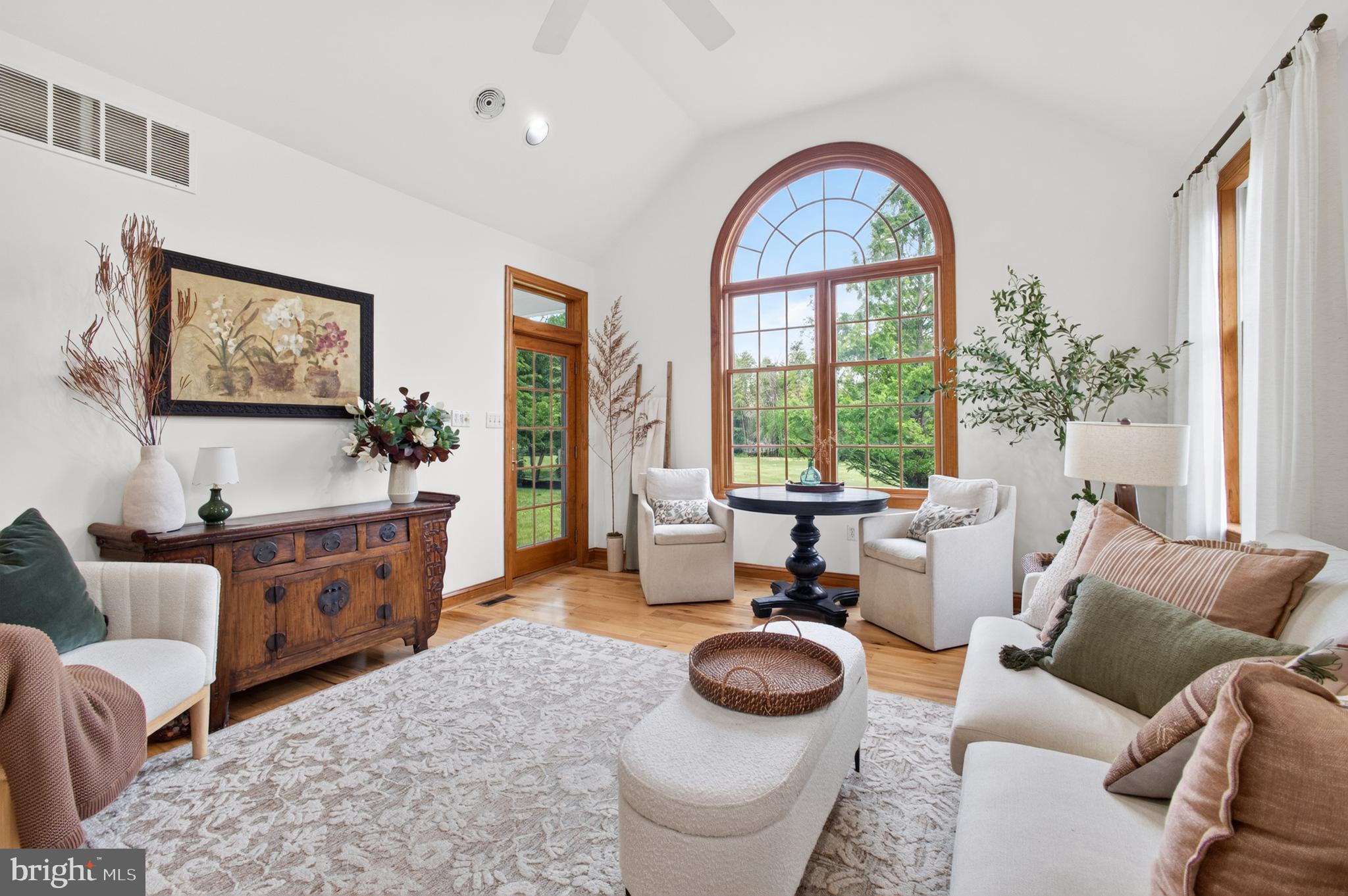 LITTLE CREEK - Residential
