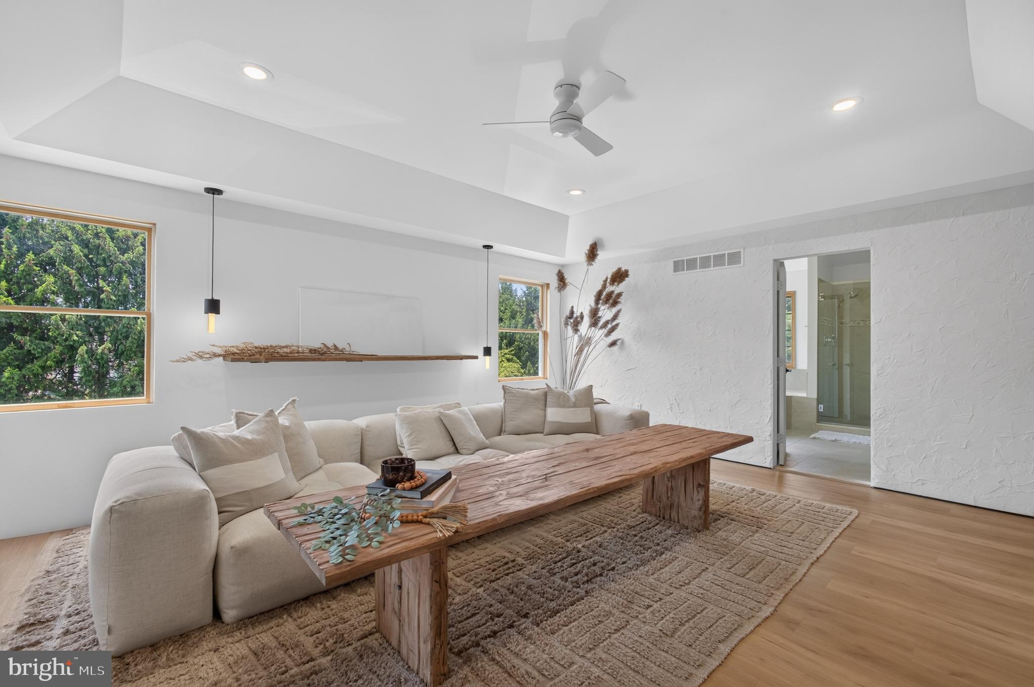 LITTLE CREEK - Residential