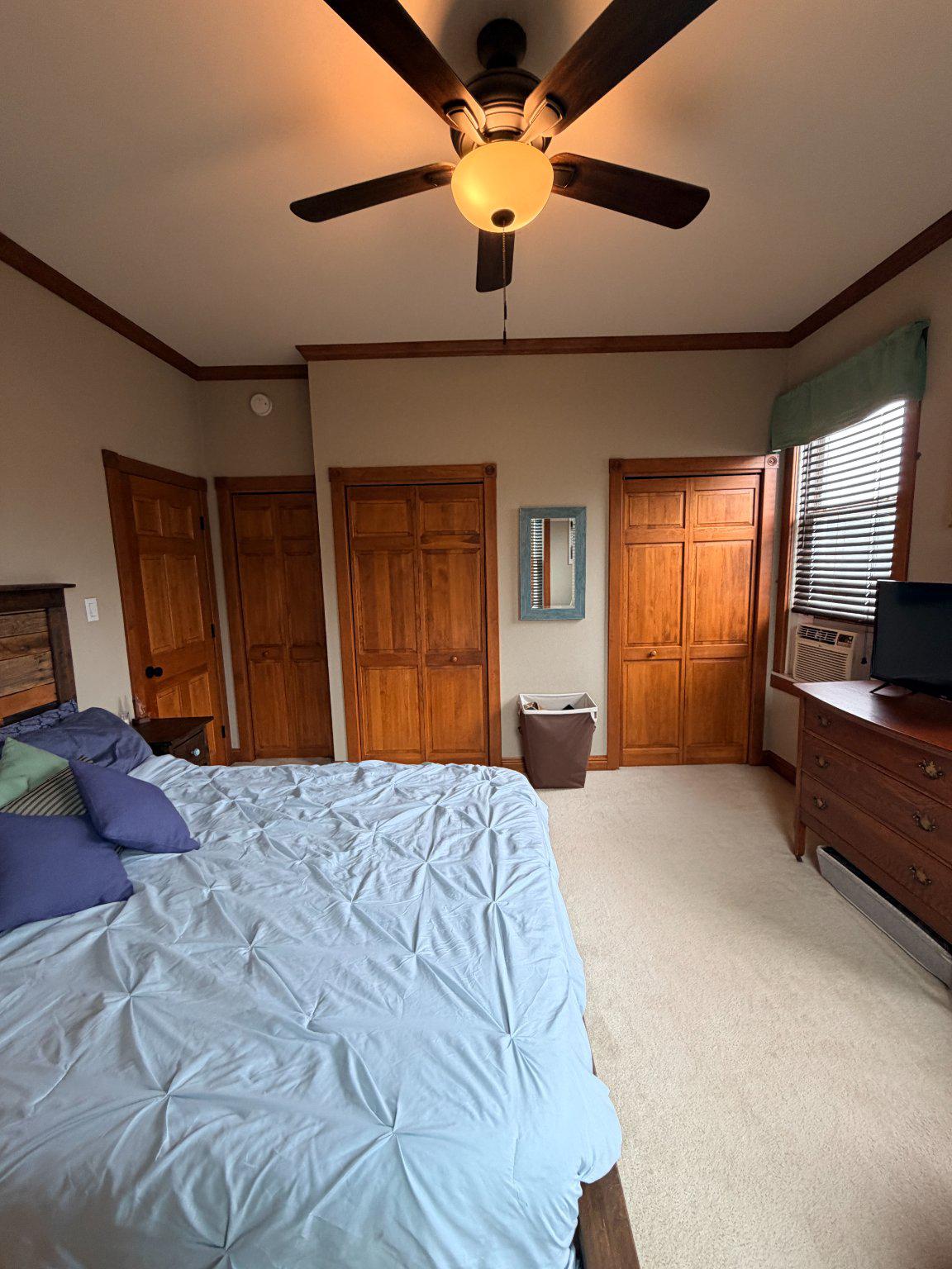 PENNSBURG - Residential