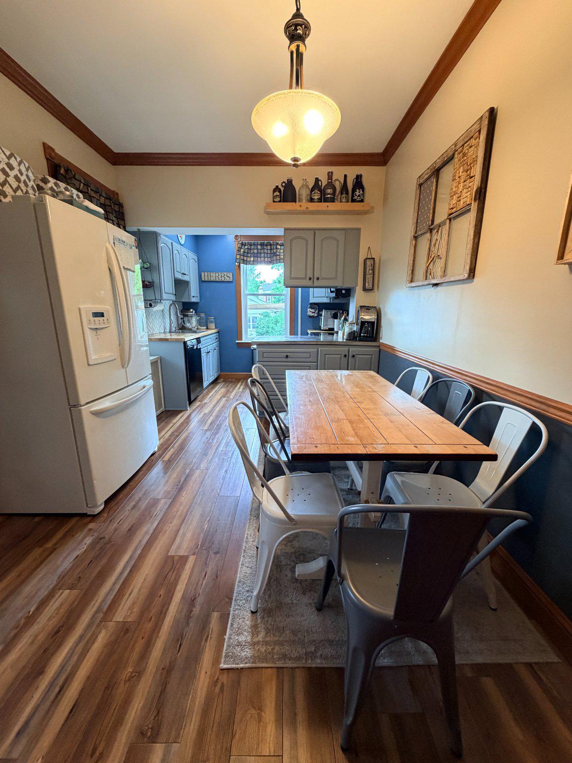 PENNSBURG - Residential