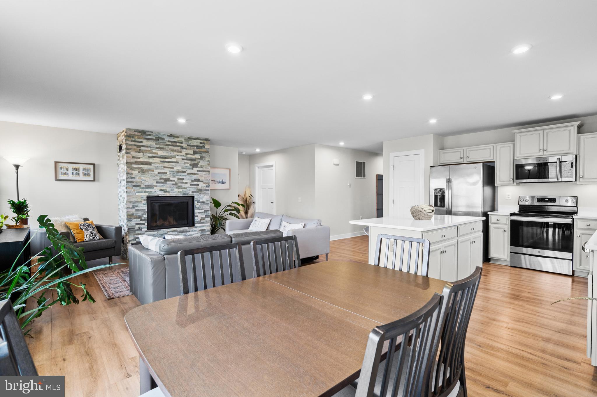 CHANDLERS GLEN - Residential