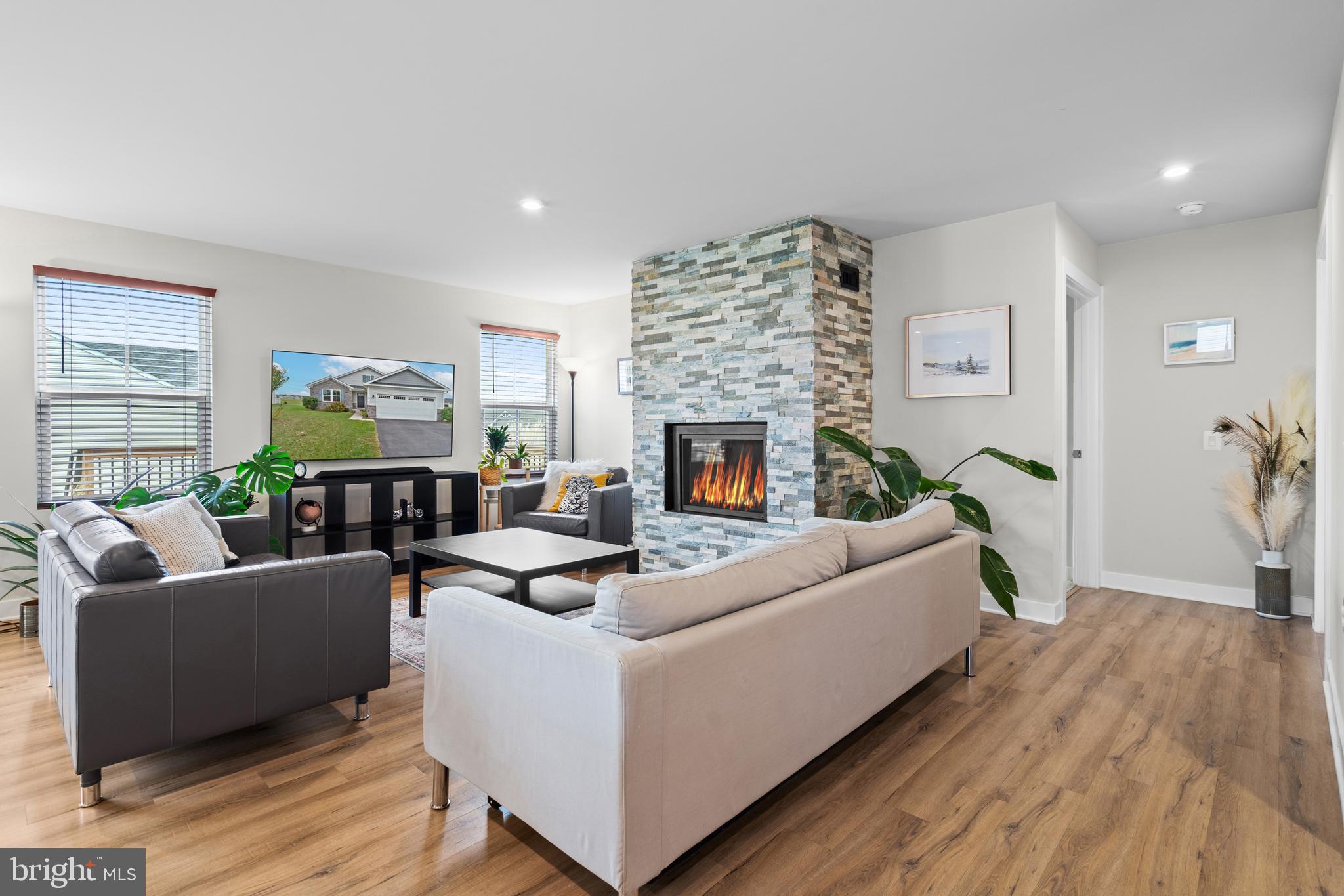 CHANDLERS GLEN - Residential