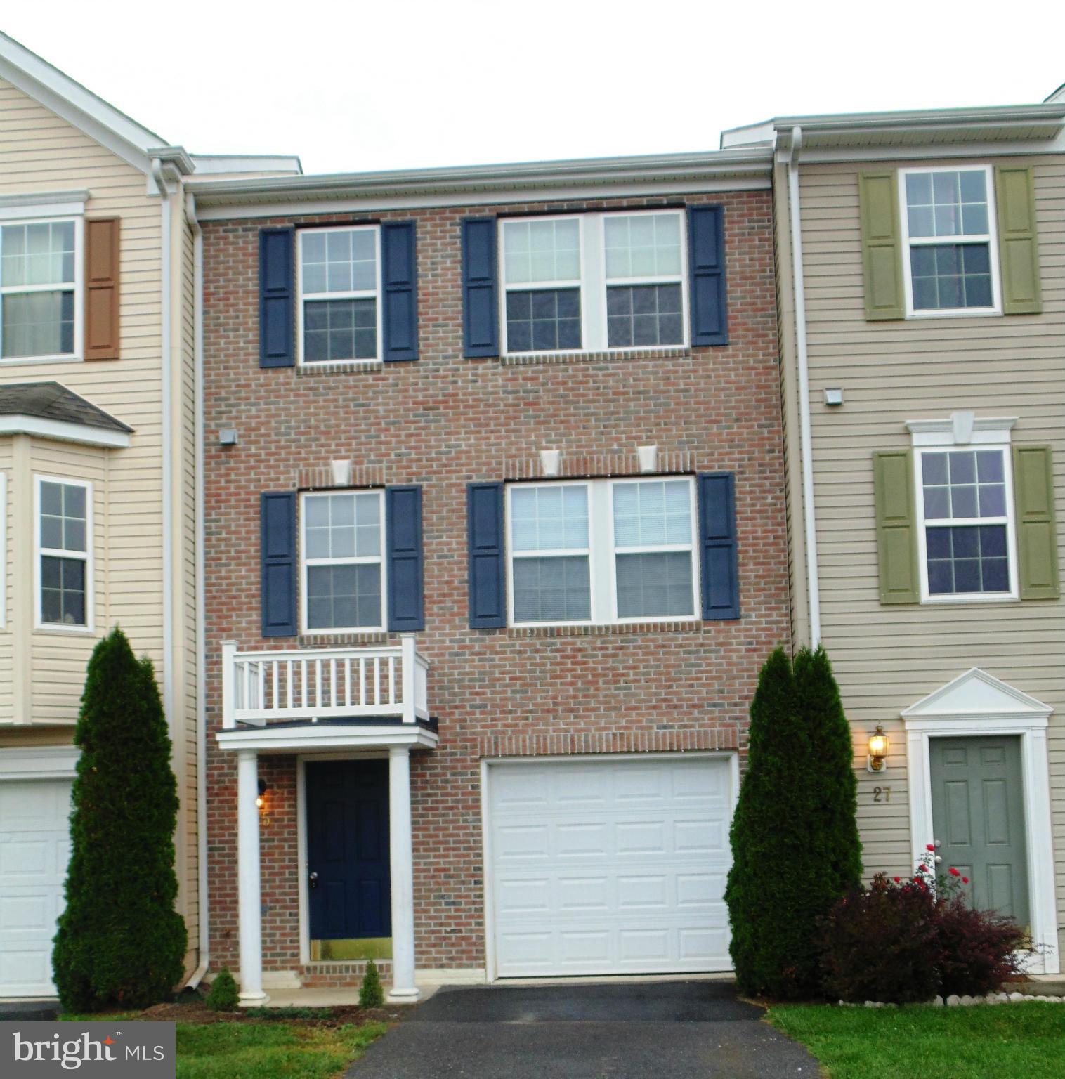 BRAND NEW INSIDE! NEW PAINT, FLOORING, WOOD AND CERAMIC TILE! NEW LIGHTING, GRANITE COUNTER TOPS, STAINLESS APPLIANCES, DECK AND FENCED BACKYARD. ALL LOCATED IN MANOR PARK