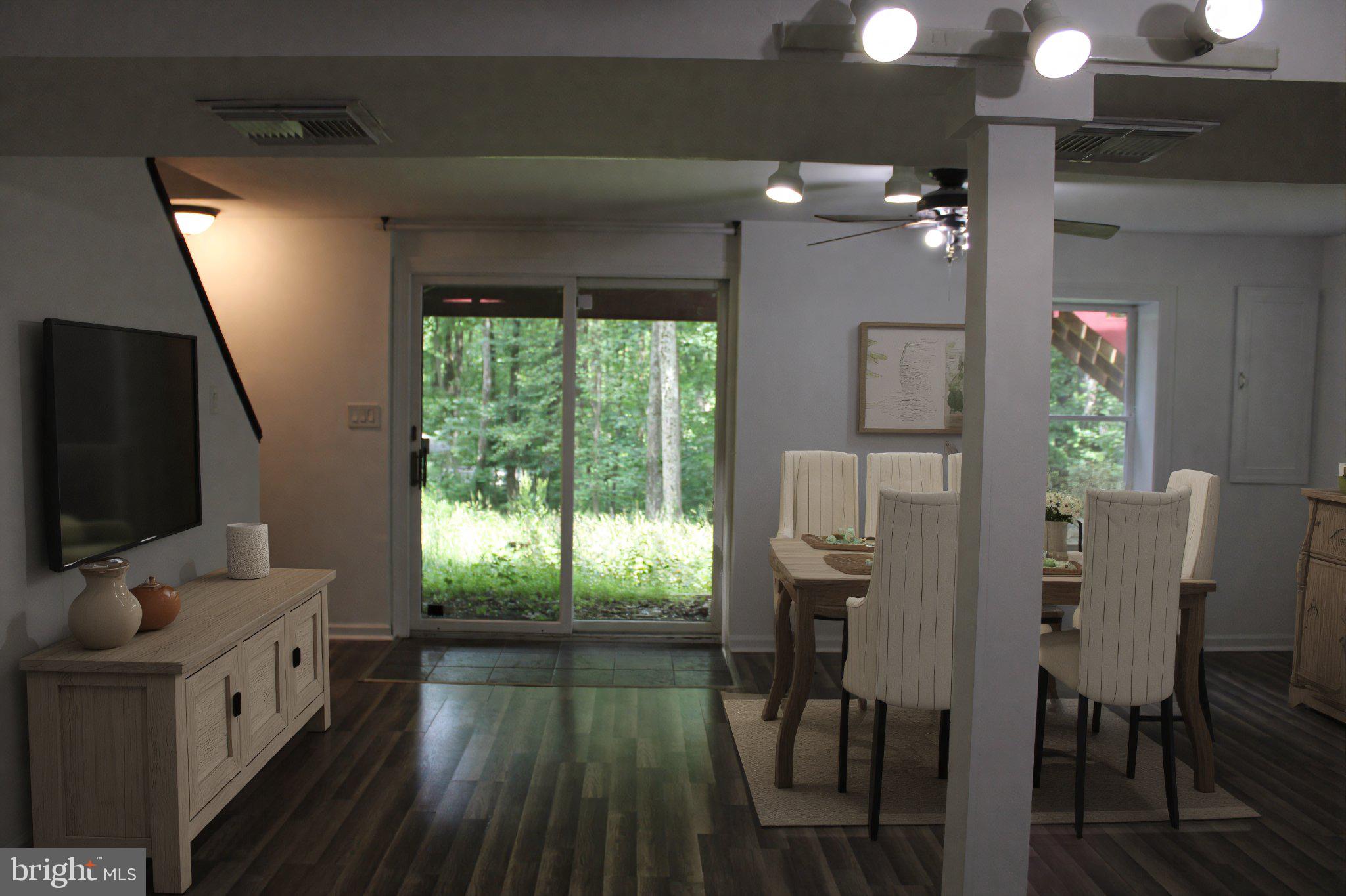 BLUE MOUNTAIN - Residential