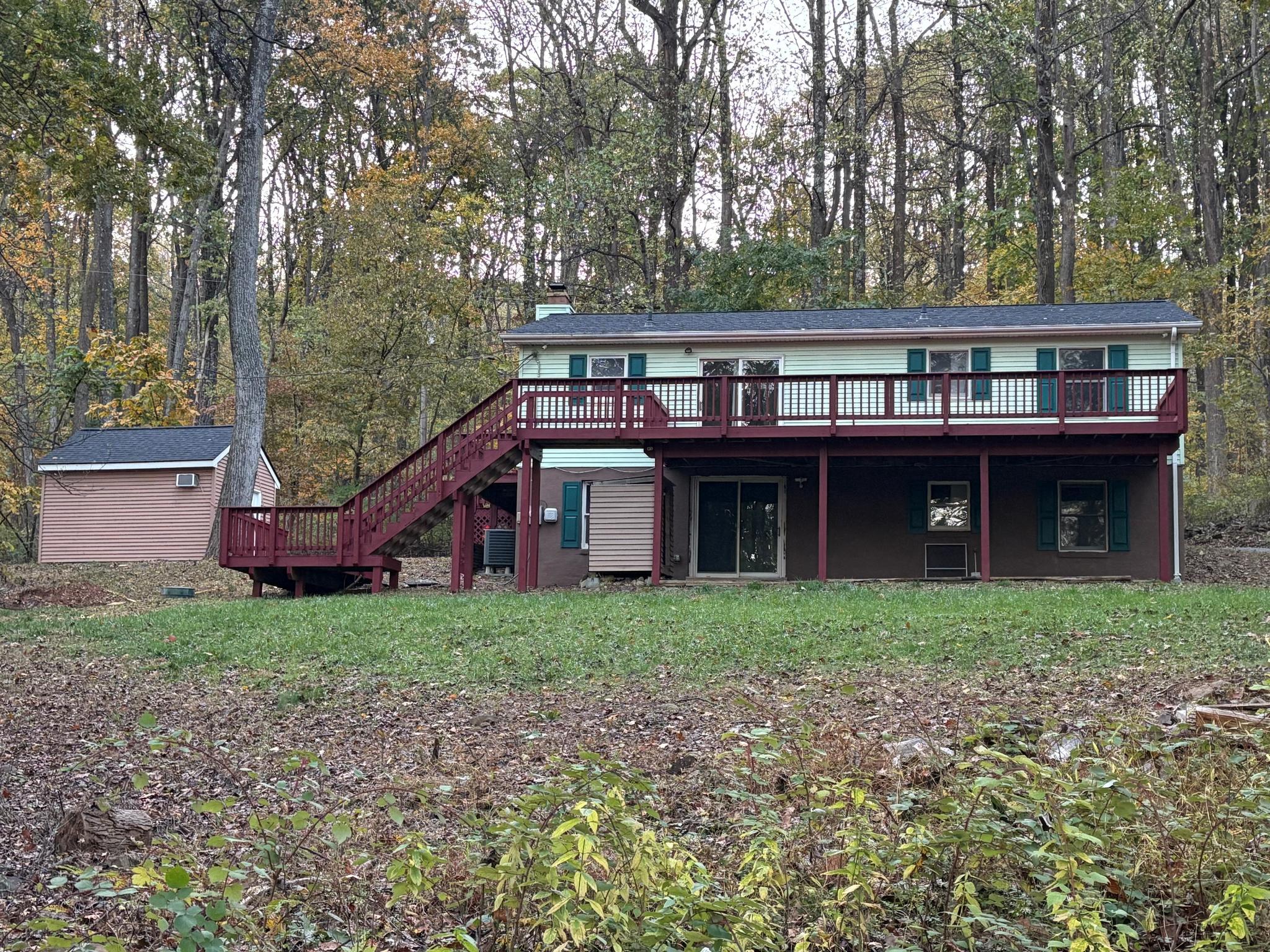 BLUE MOUNTAIN - Residential