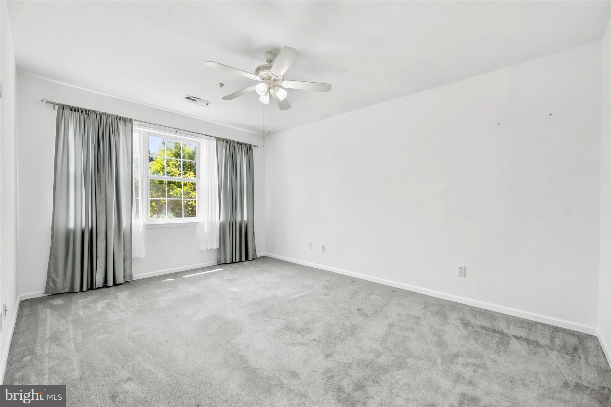 GOLFVIEW - Residential