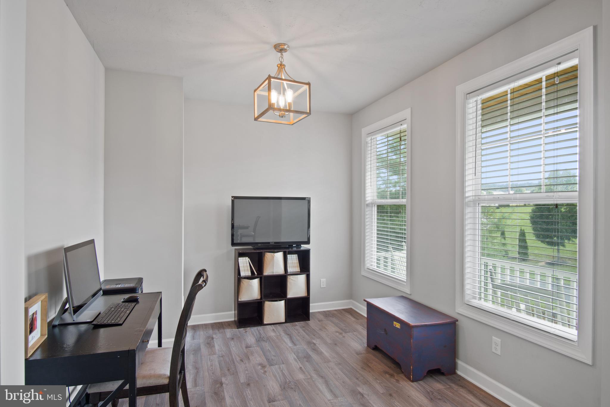 SALEM OVERLOOK - Residential