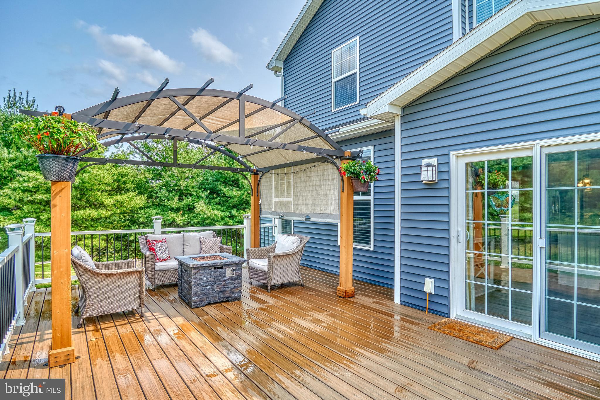 SALEM OVERLOOK - Residential