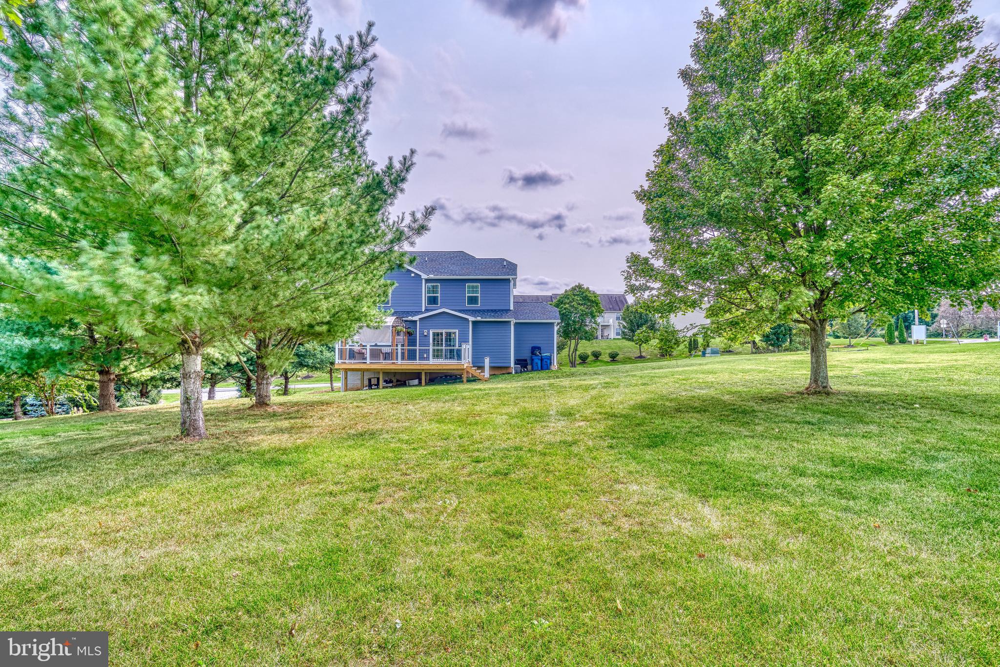 SALEM OVERLOOK - Residential