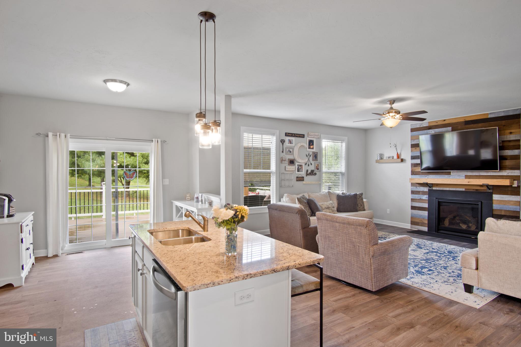 SALEM OVERLOOK - Residential
