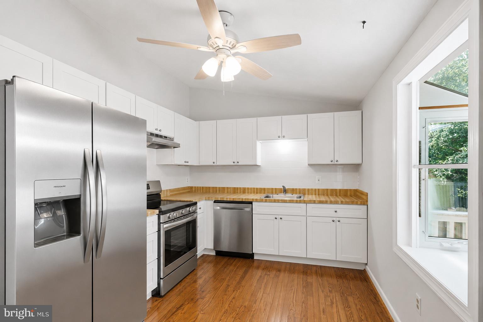 CHESAPEAKE HEIGHTS - Residential