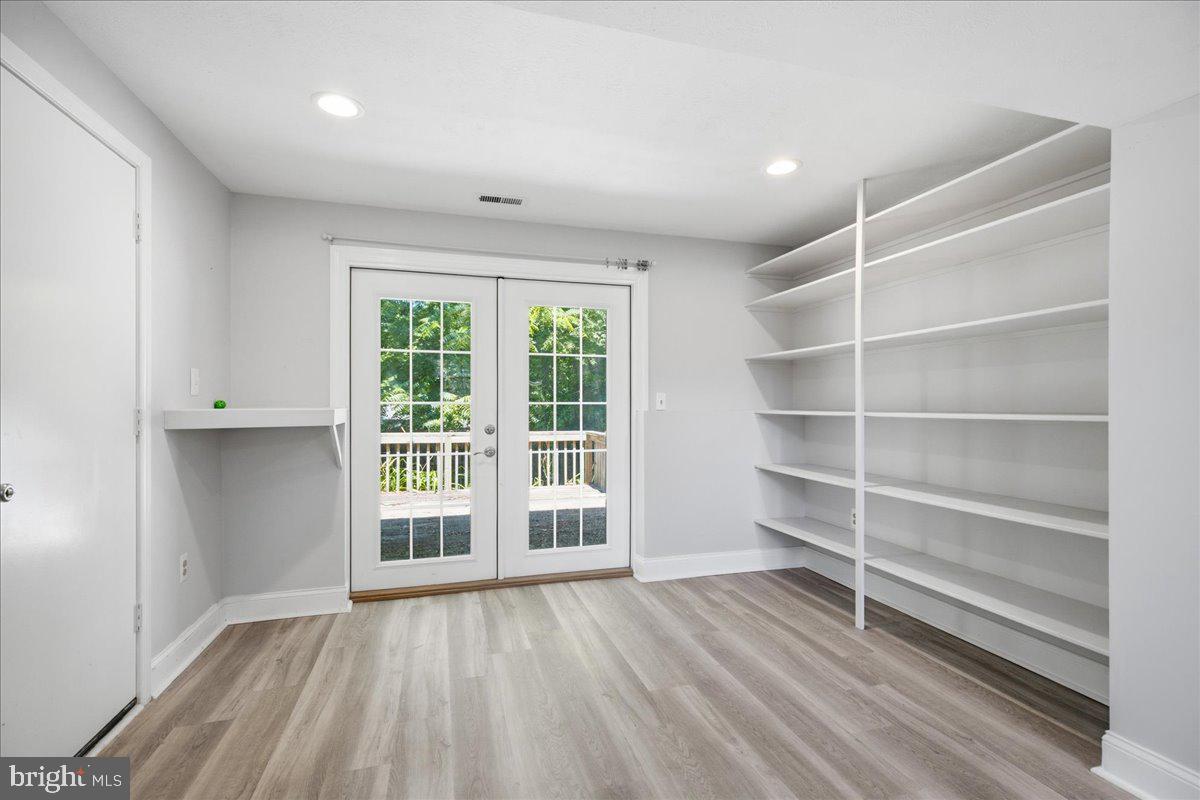 CHESAPEAKE HEIGHTS - Residential