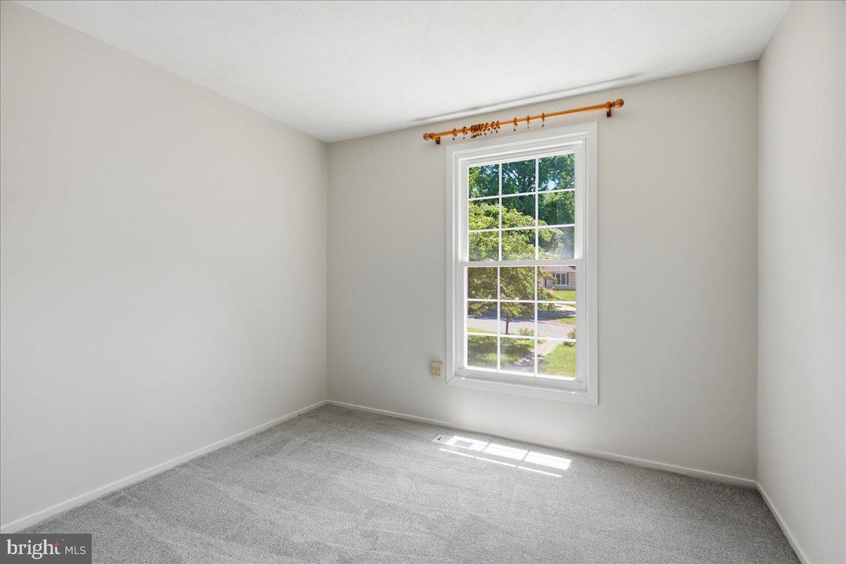 CHESAPEAKE HEIGHTS - Residential