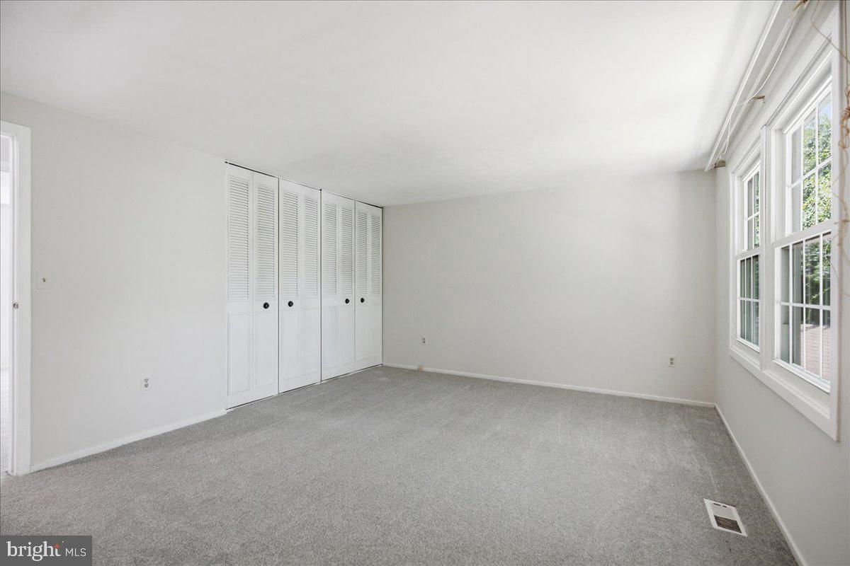 CHESAPEAKE HEIGHTS - Residential