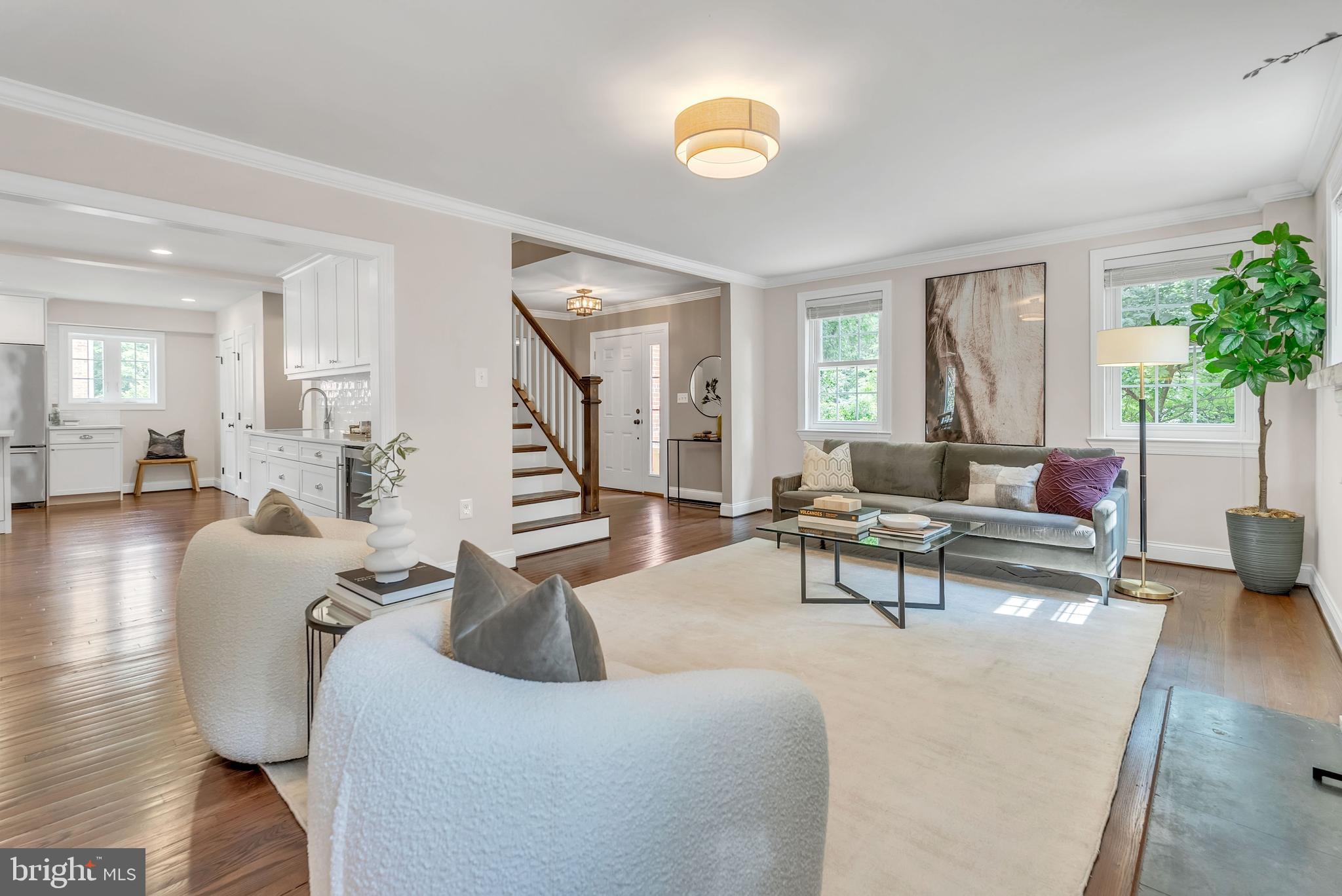 CHEVY CHASE - Residential
