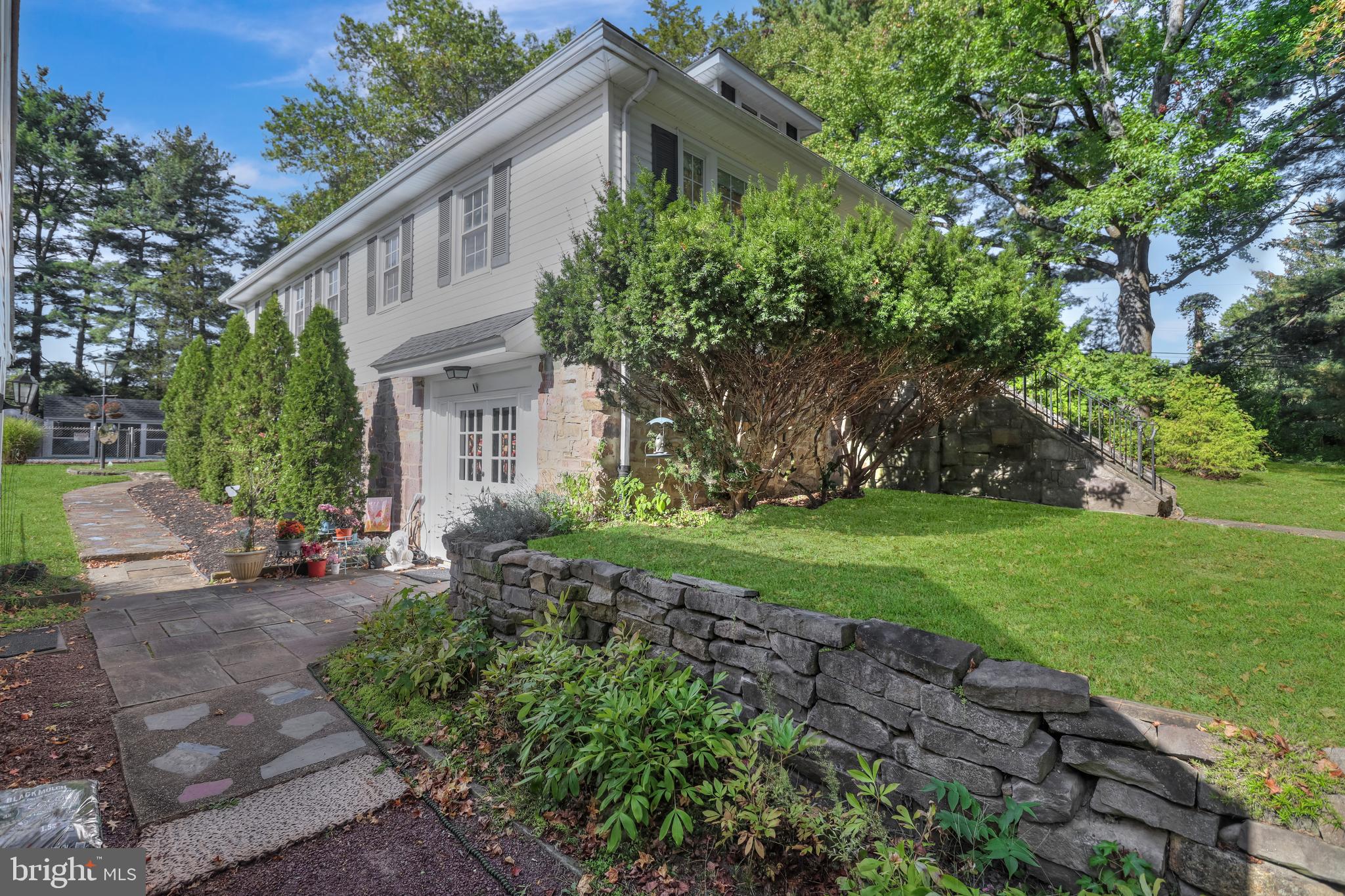 RIVER GLEN - Residential