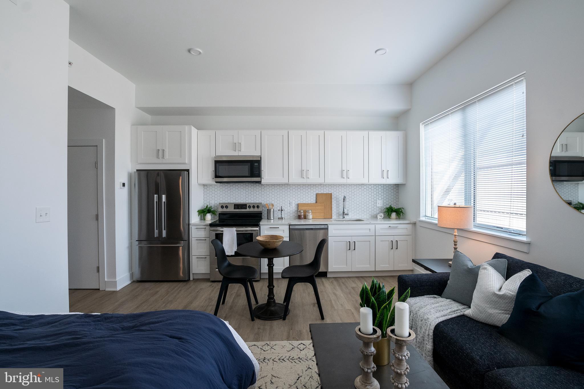 GRADUATE HOSPITAL - Residential Lease