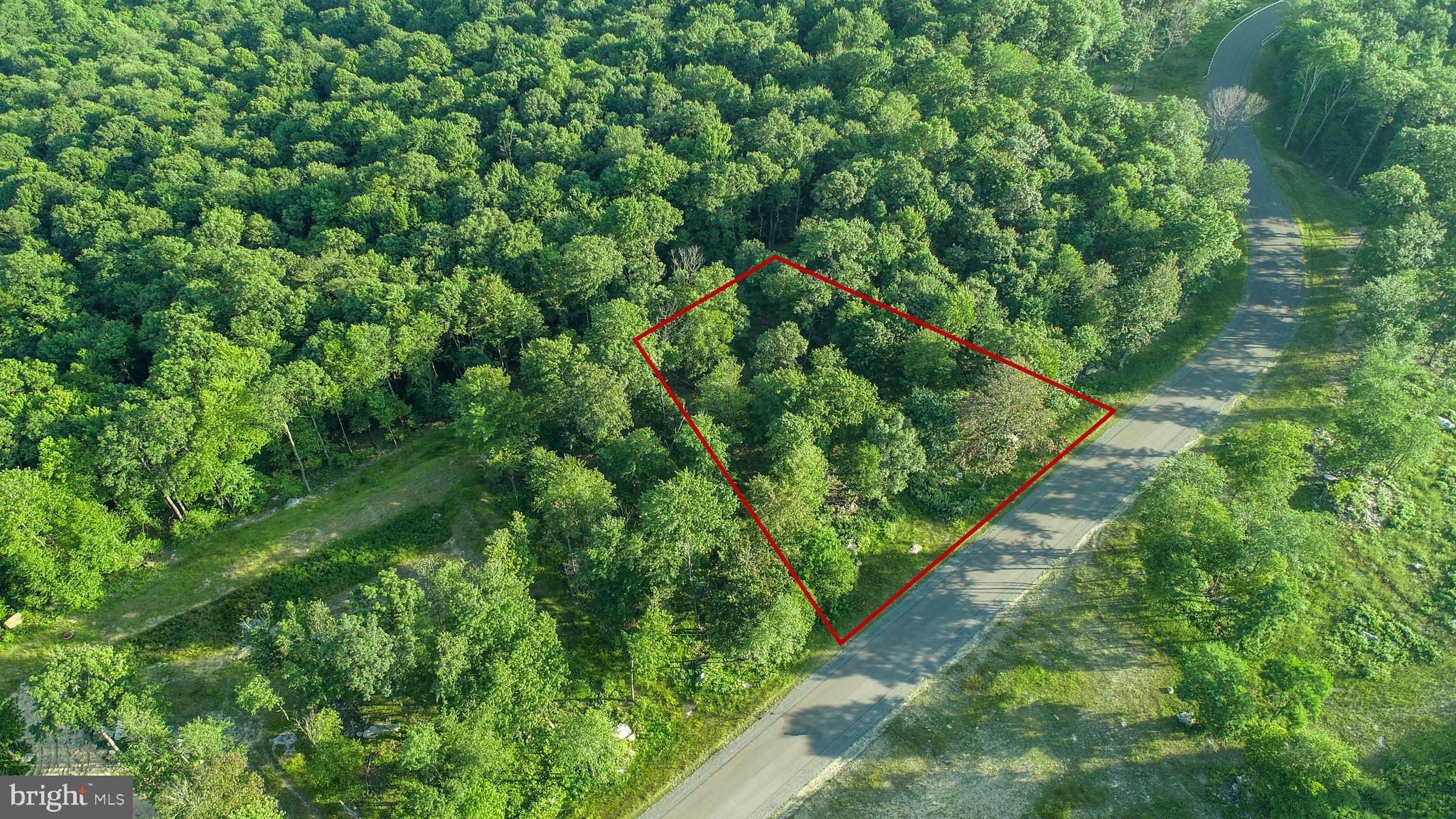 NORTH CAMP - Land