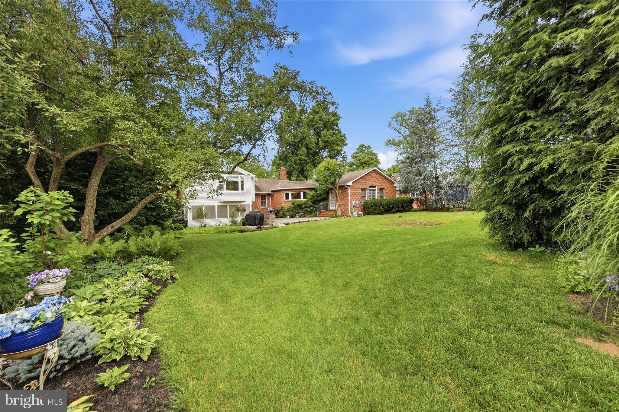 CLOVER HILL - Residential