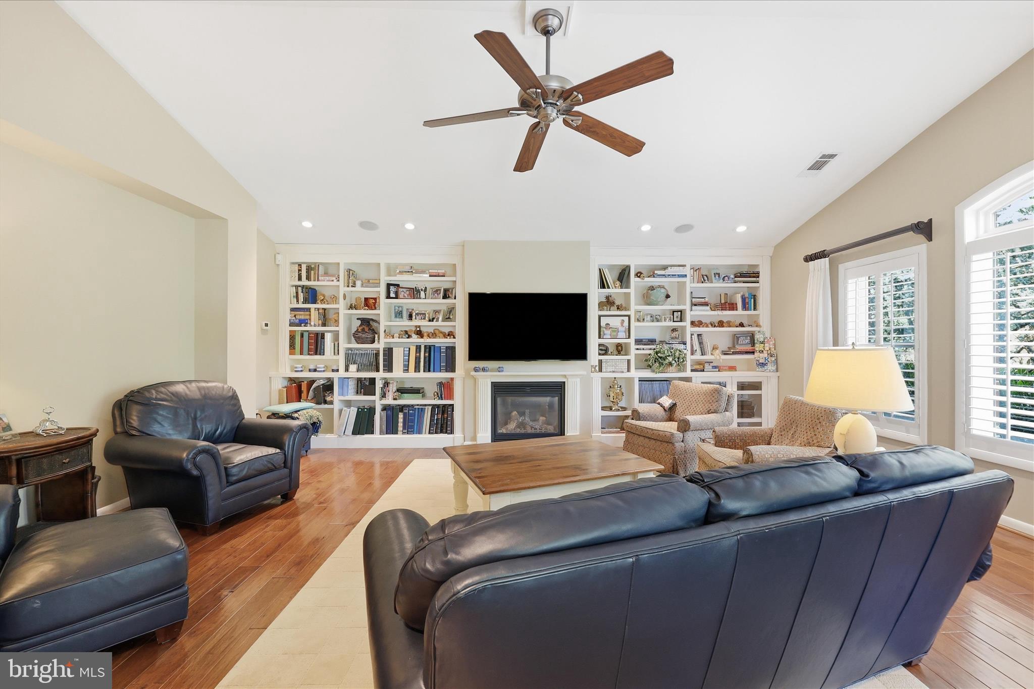CLOVER HILL - Residential