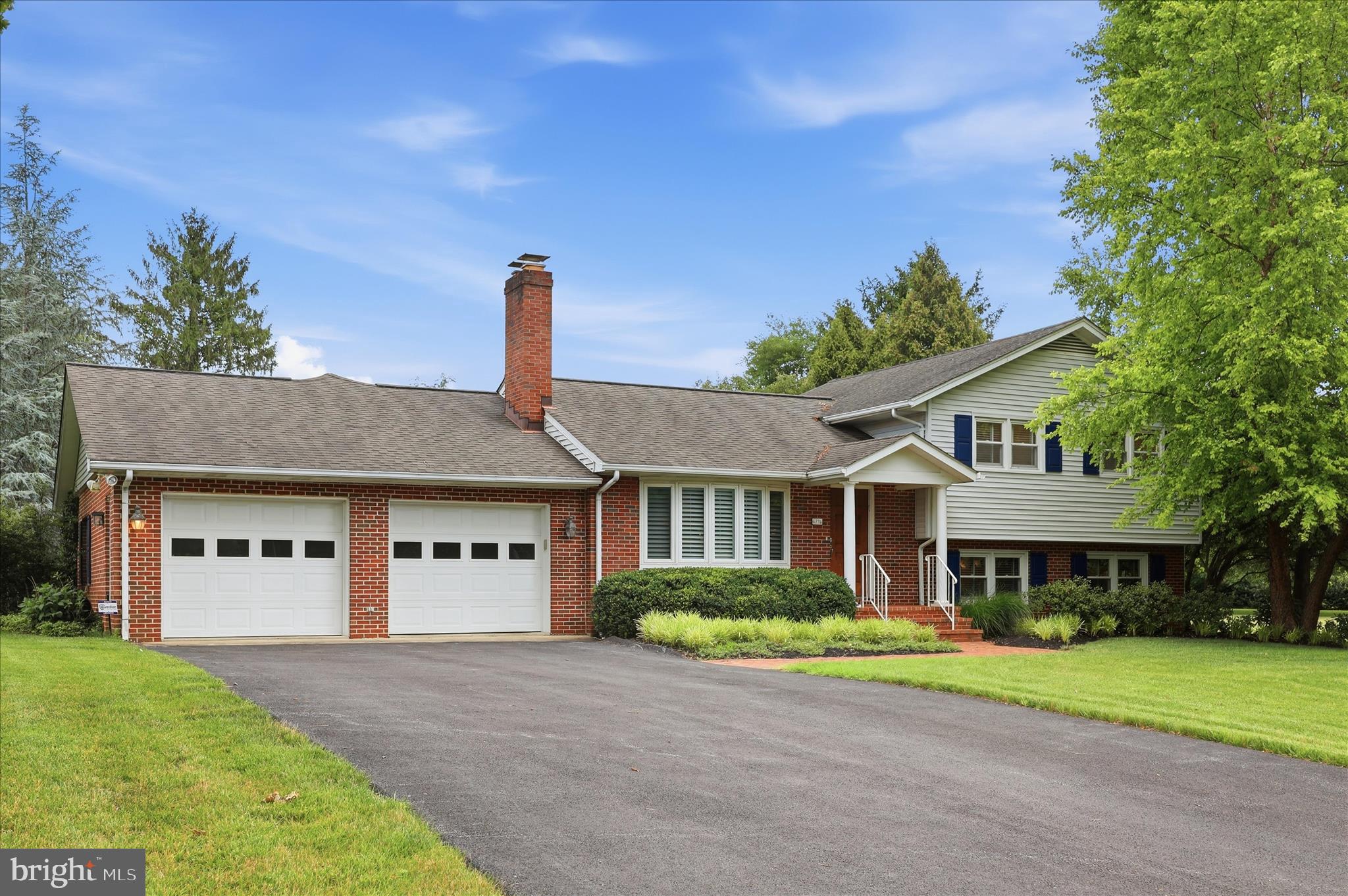 CLOVER HILL - Residential