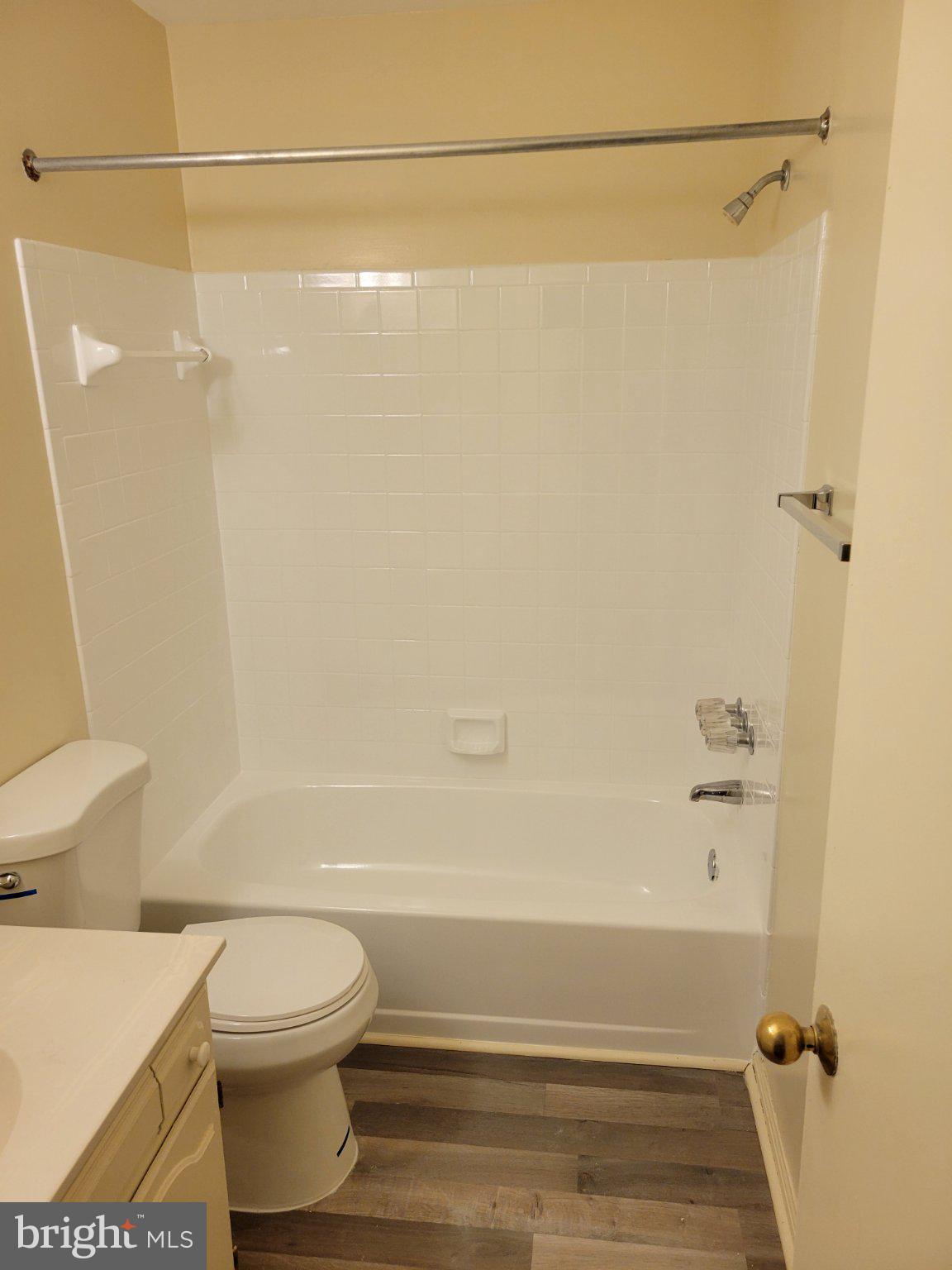 WATERS LANDING - Residential