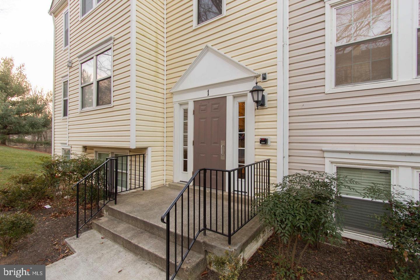 WATERS LANDING - Residential