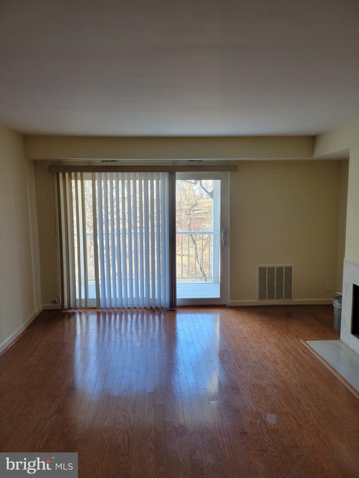 WATERS LANDING - Residential