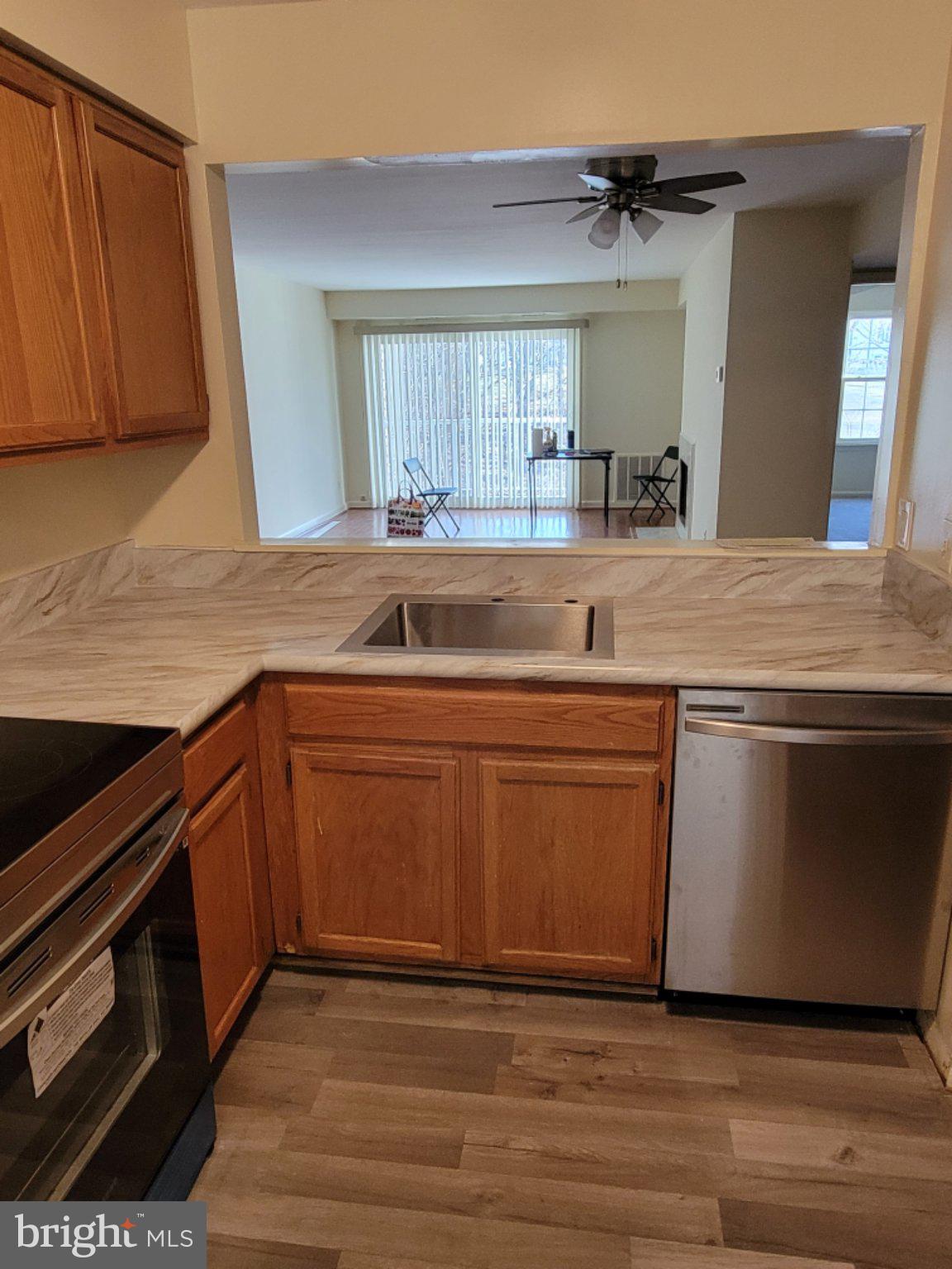 WATERS LANDING - Residential