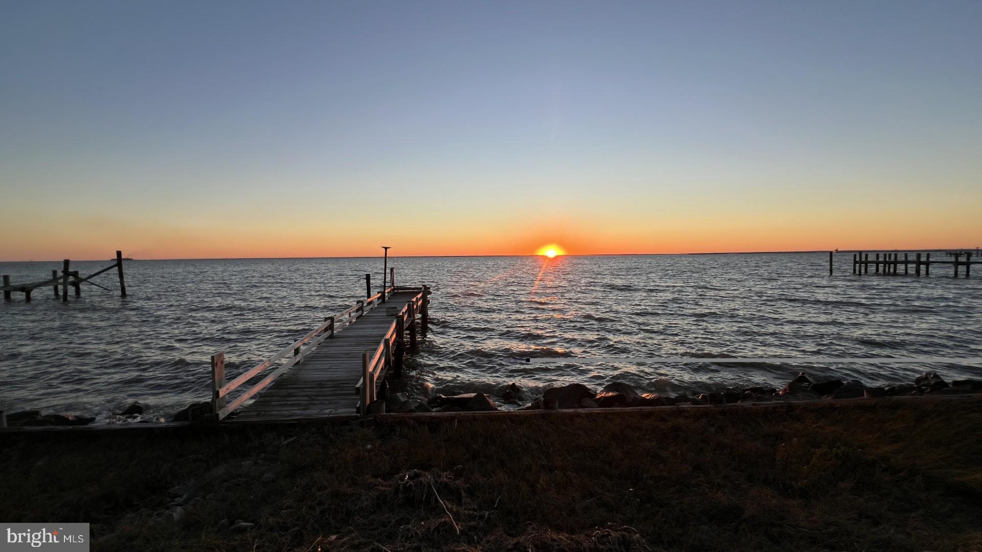 FISHING CREEK - Residential