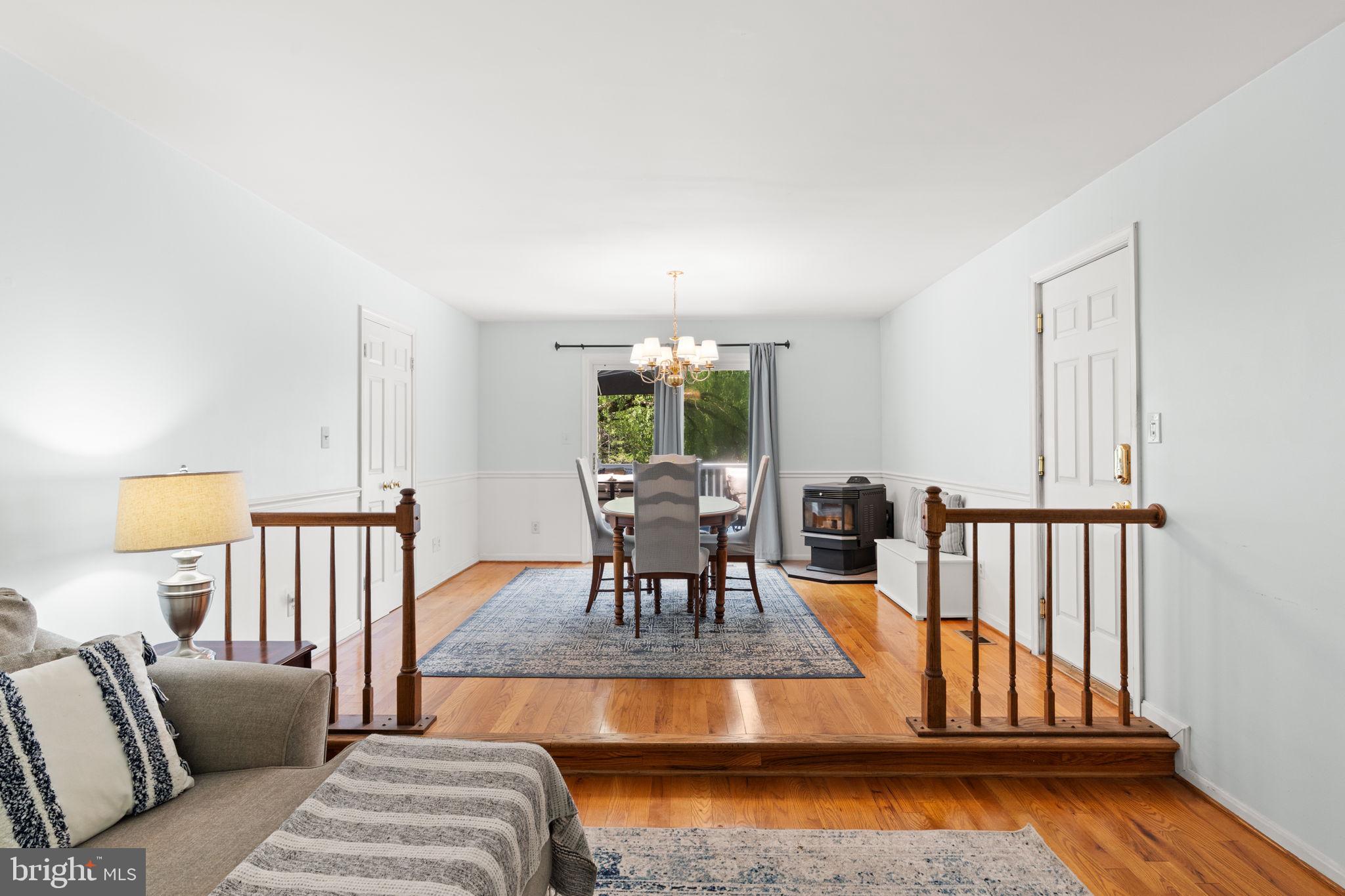 THE DOWNS - MONTG VILL - Residential