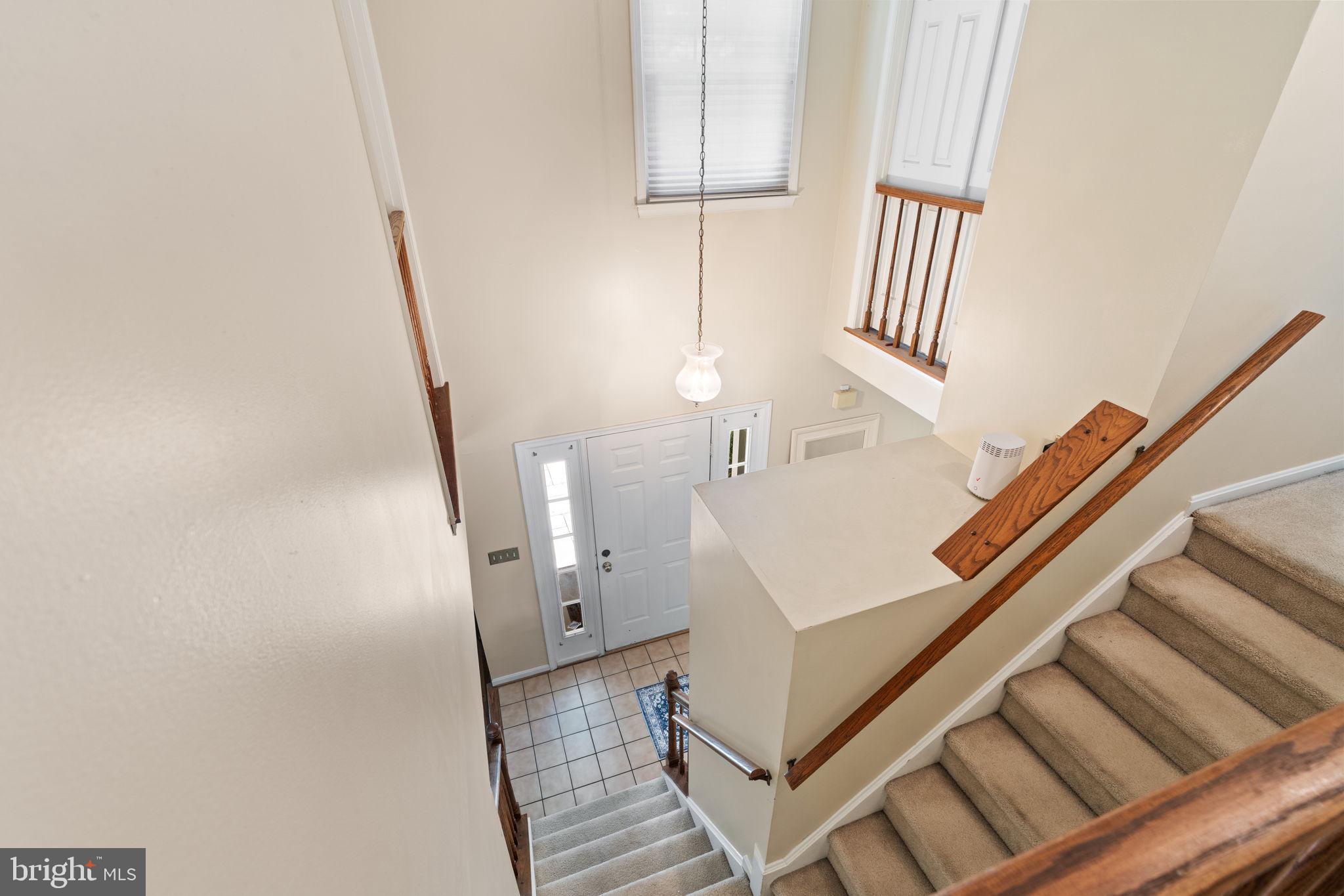 THE DOWNS - MONTG VILL - Residential