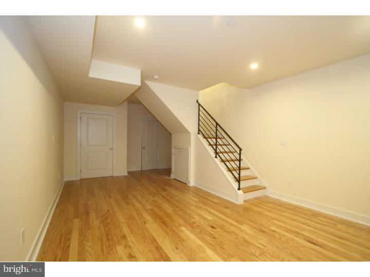 OLDE KENSINGTON - Residential