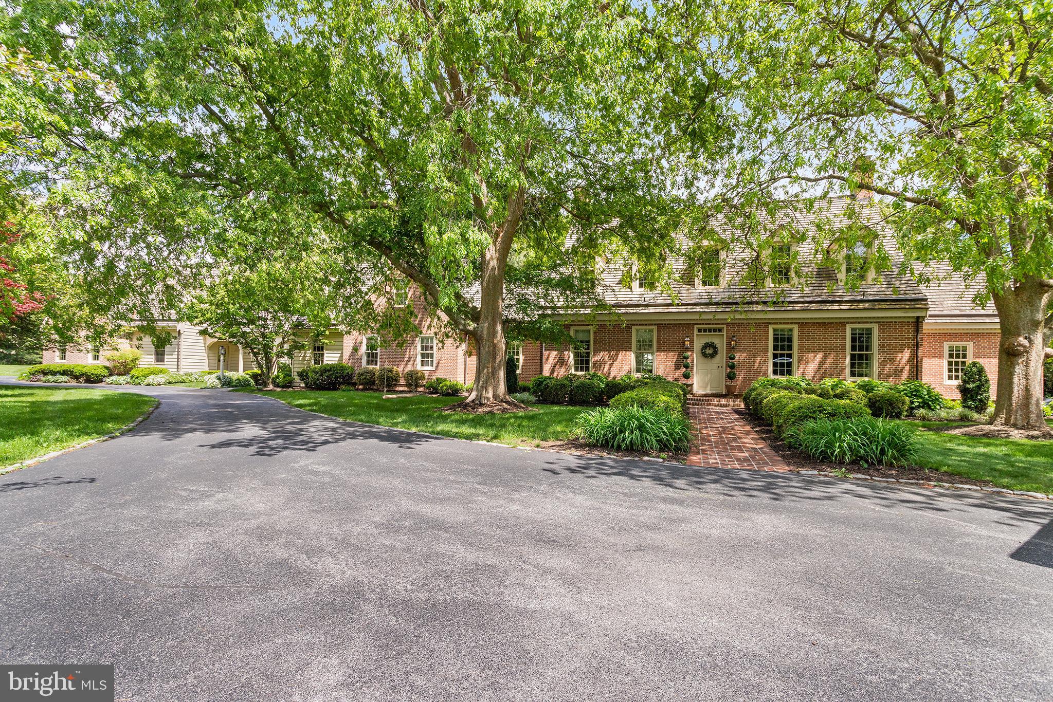 RADNOR HUNT - Residential