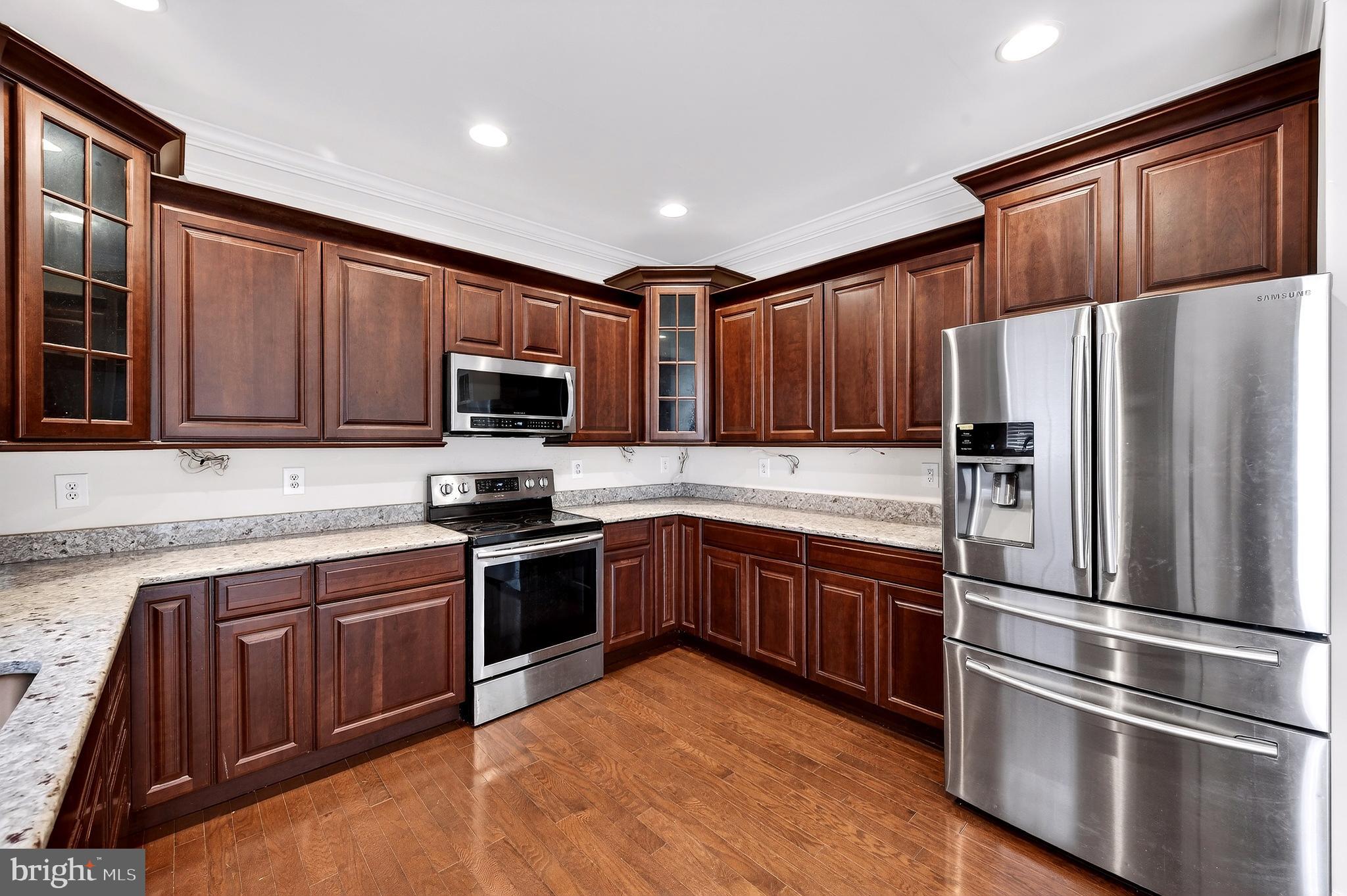 PINTAIL LANDING - Residential