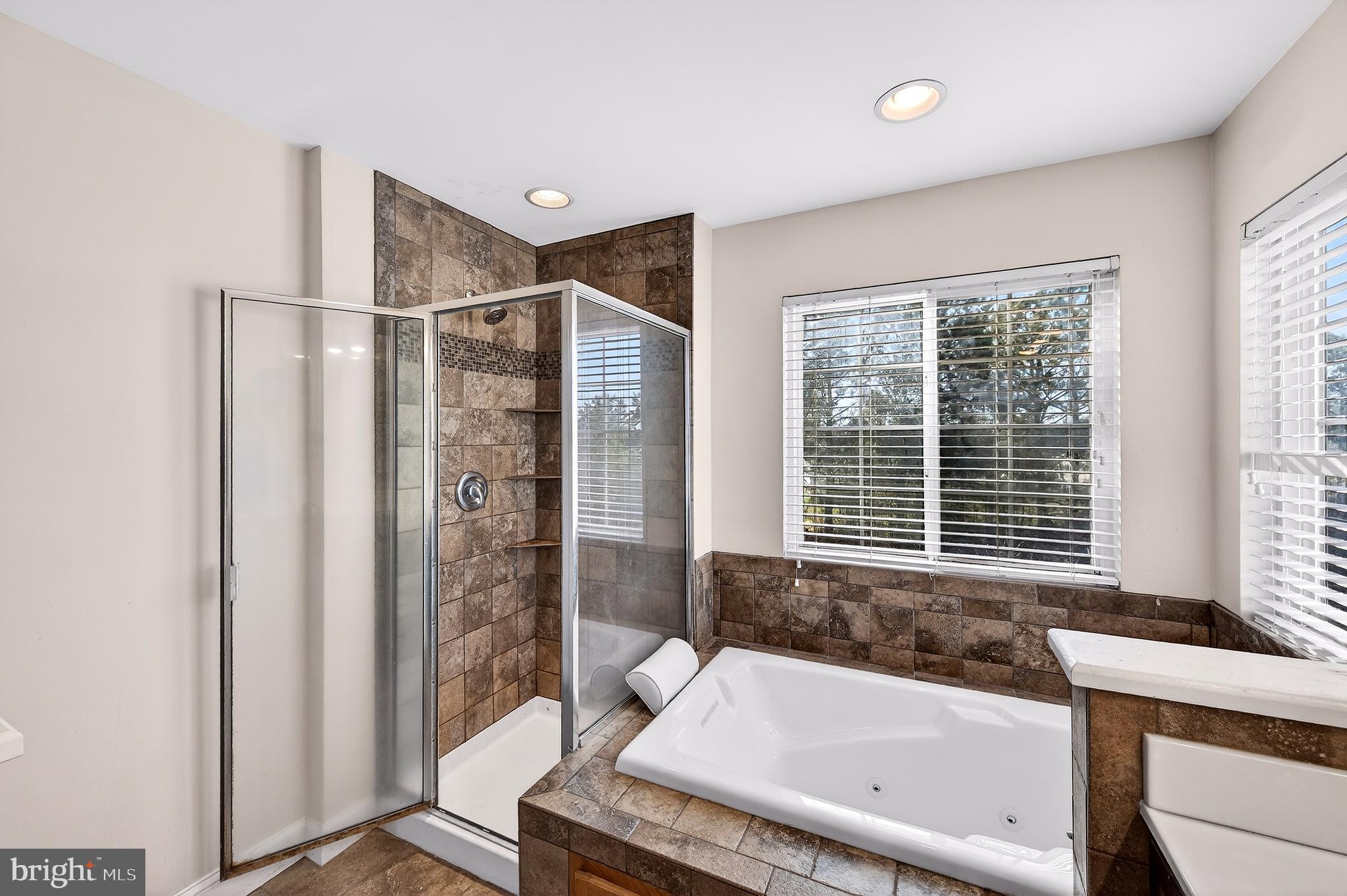 PINTAIL LANDING - Residential