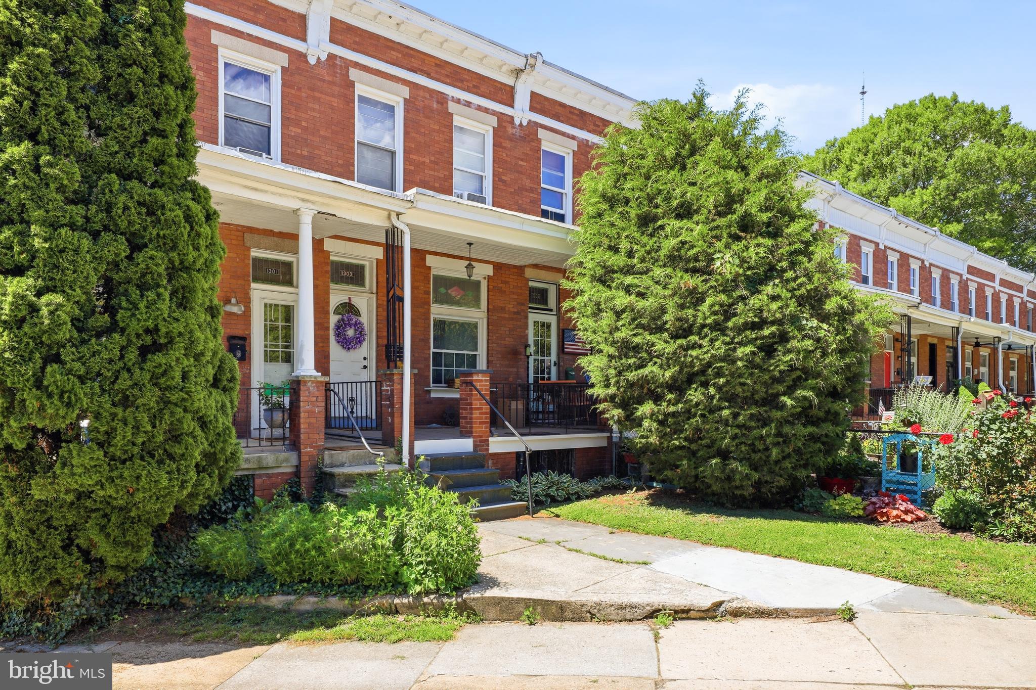 HAMPDEN HISTORIC DISTRICT - Residential