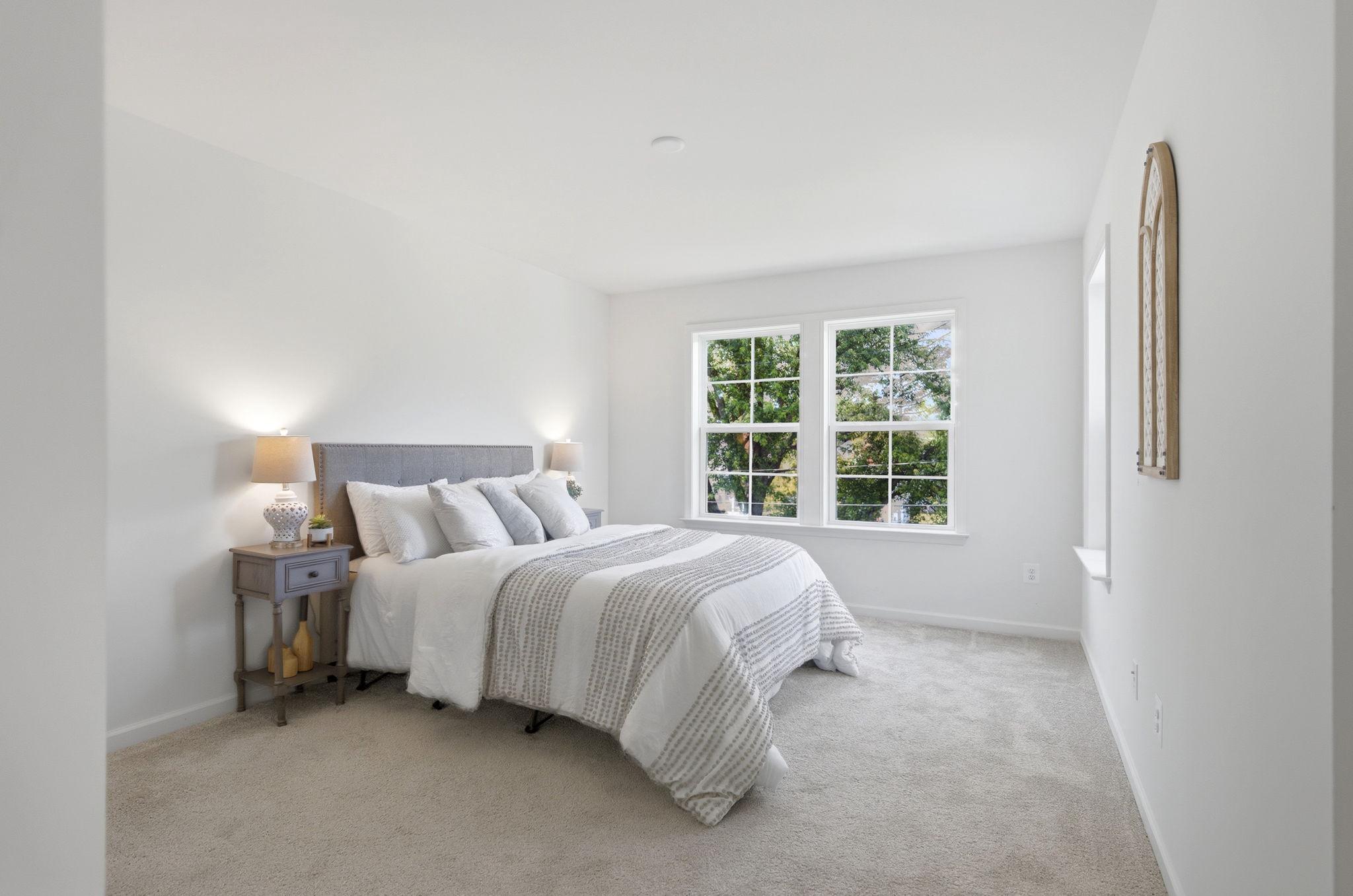 TOWNES AT TATE MANOR - Residential