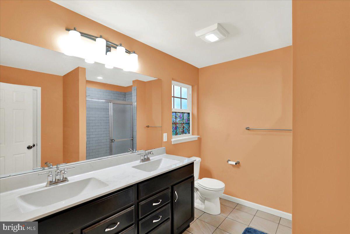 EXETER GOLF CLUB E - Residential
