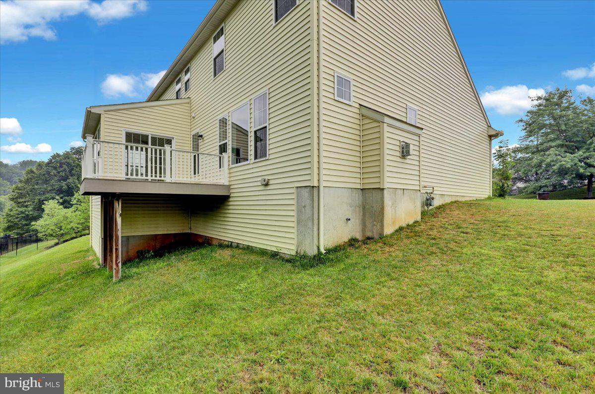 EXETER GOLF CLUB E - Residential
