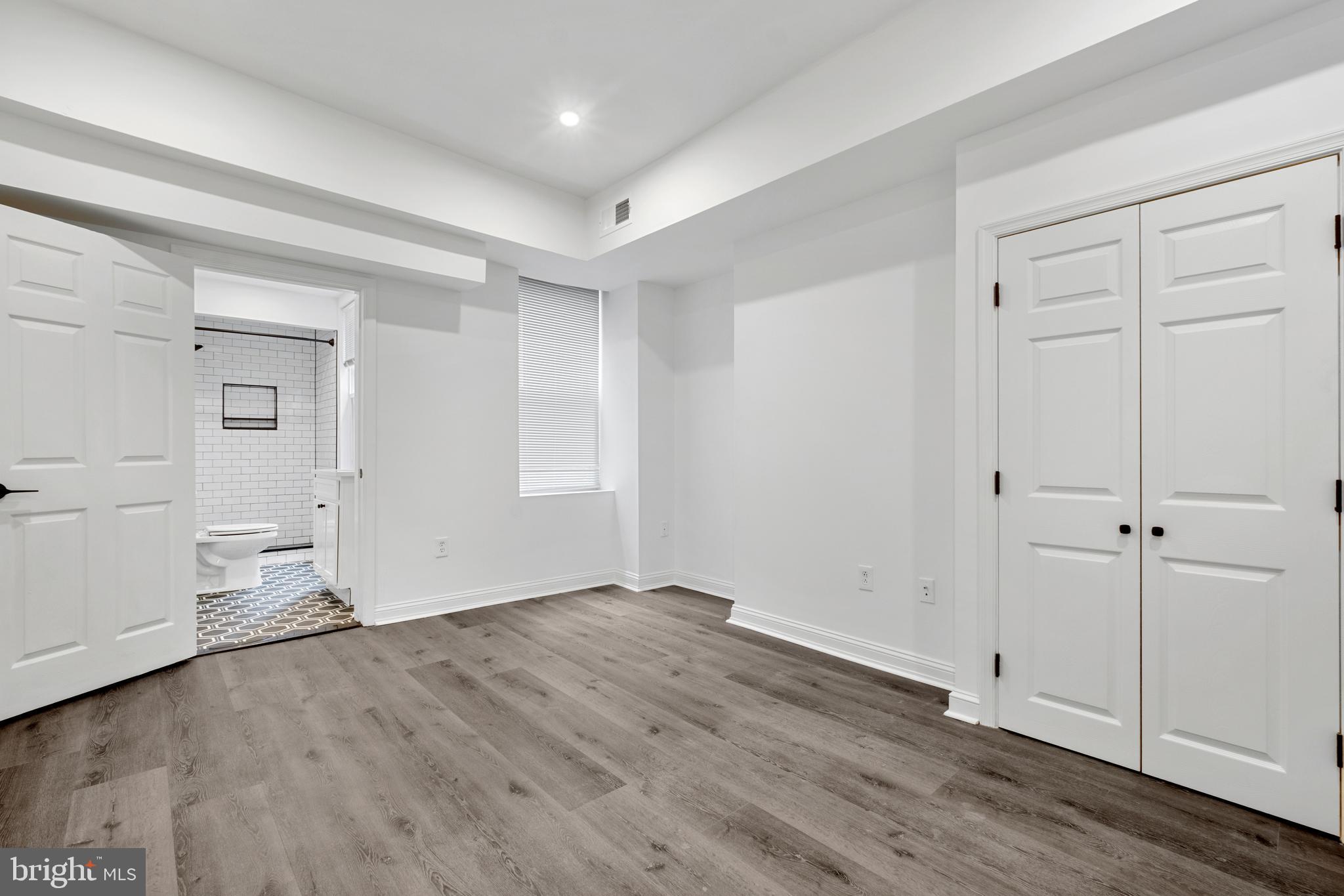 RITTENHOUSE SQUARE - Residential Lease