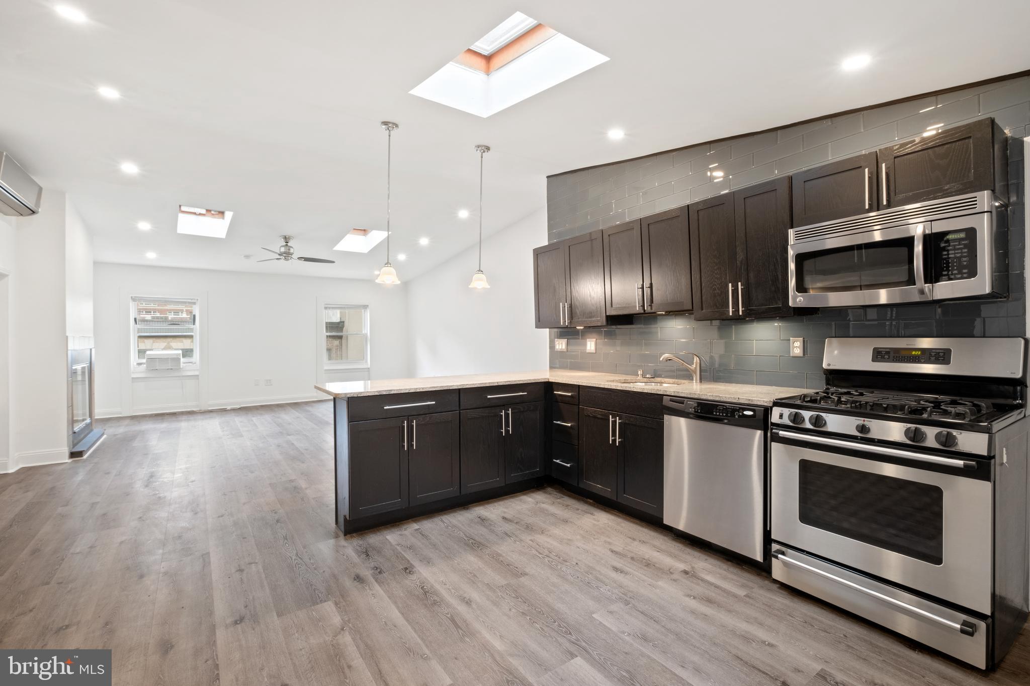 RITTENHOUSE SQUARE - Residential Lease